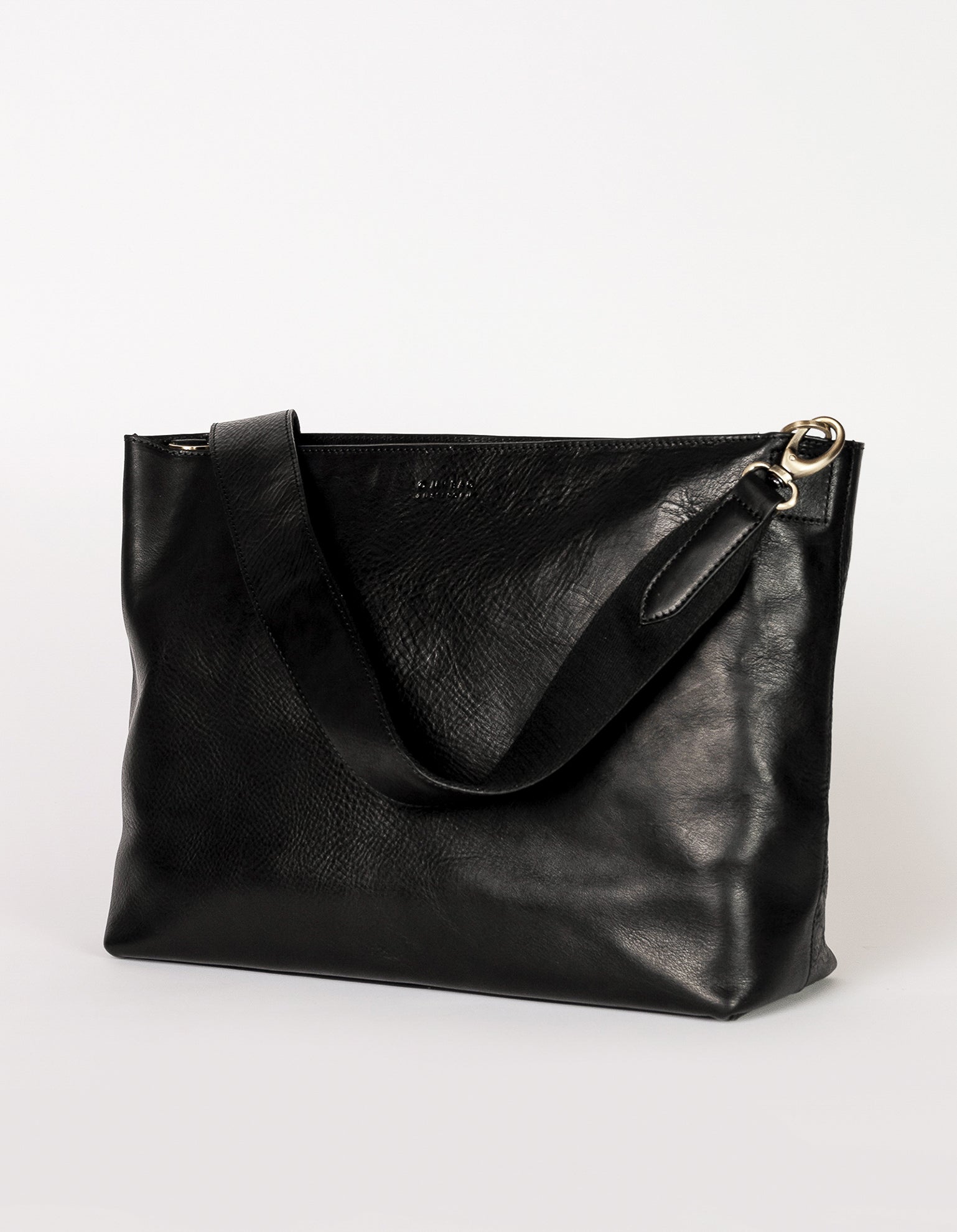 Olivia - Black Stromboli Leather bag - side product image