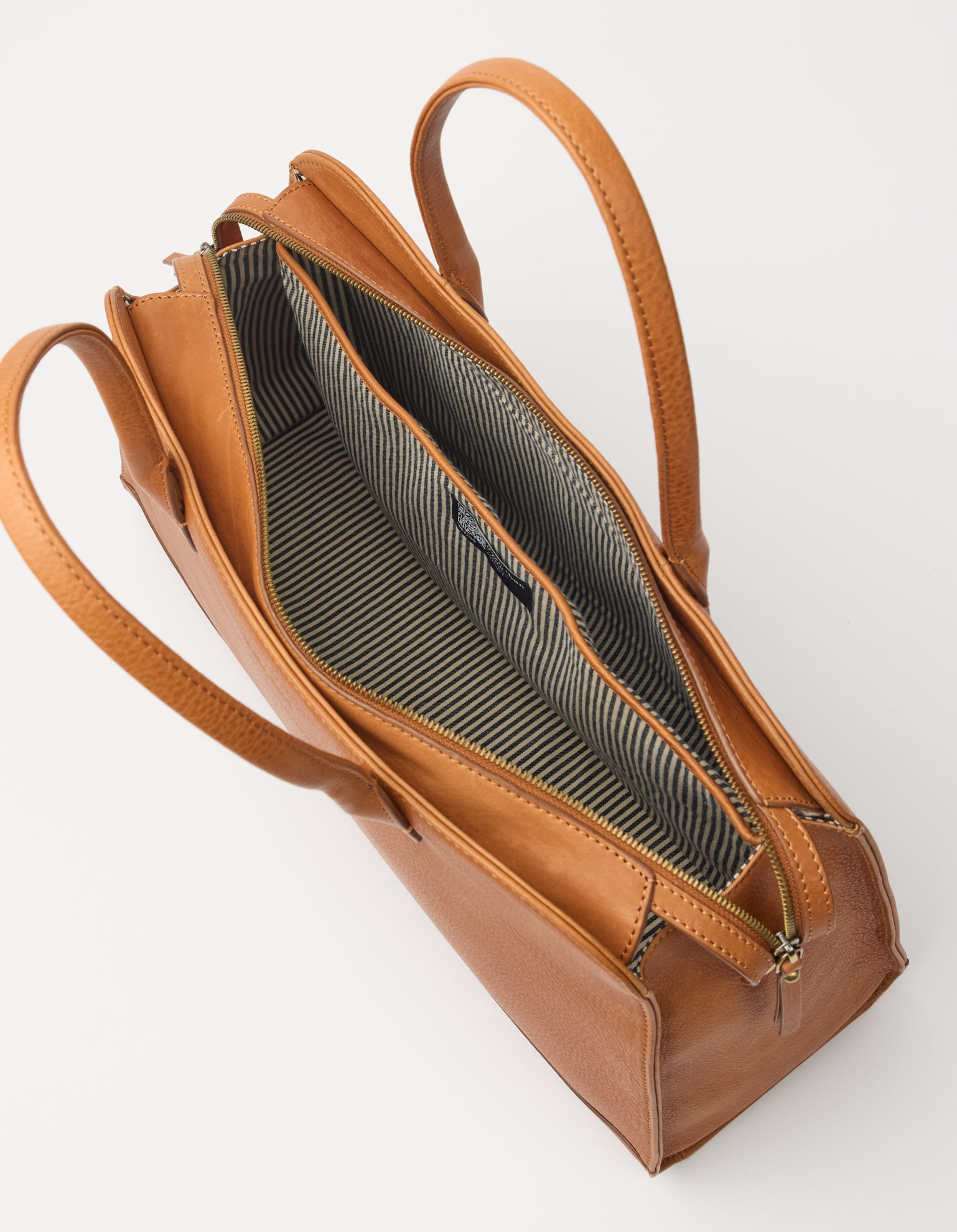 Alma 15/16" - Wild Oak Soft Grain Leather