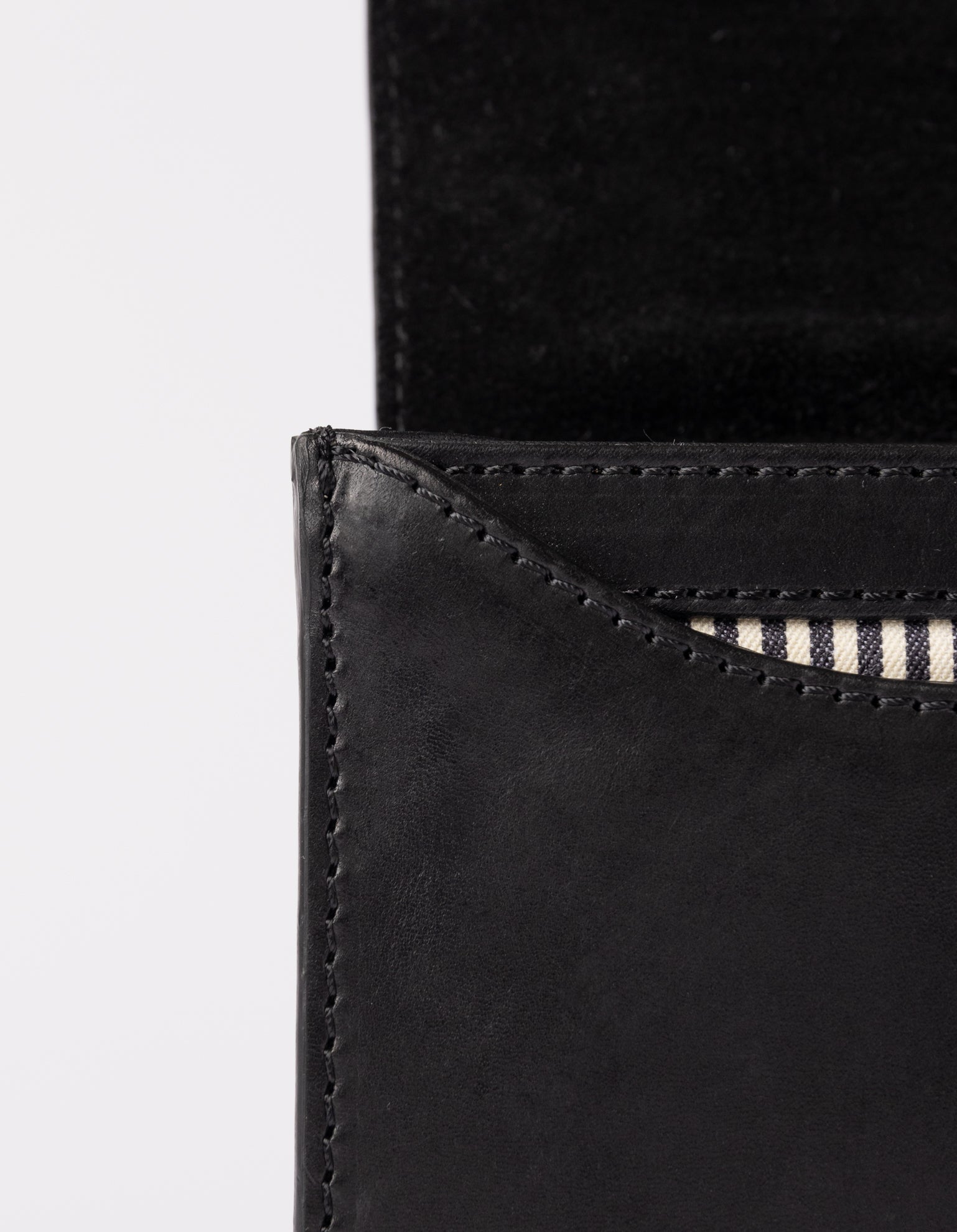 Perfectly Imperfect - Audrey Mini - Black Classic Leather