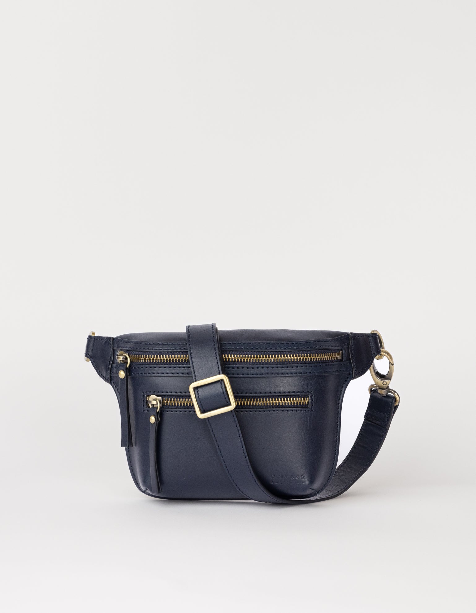 Front product image of Beck's Bum Bag midnight blue classic leather with adjustable leather strap