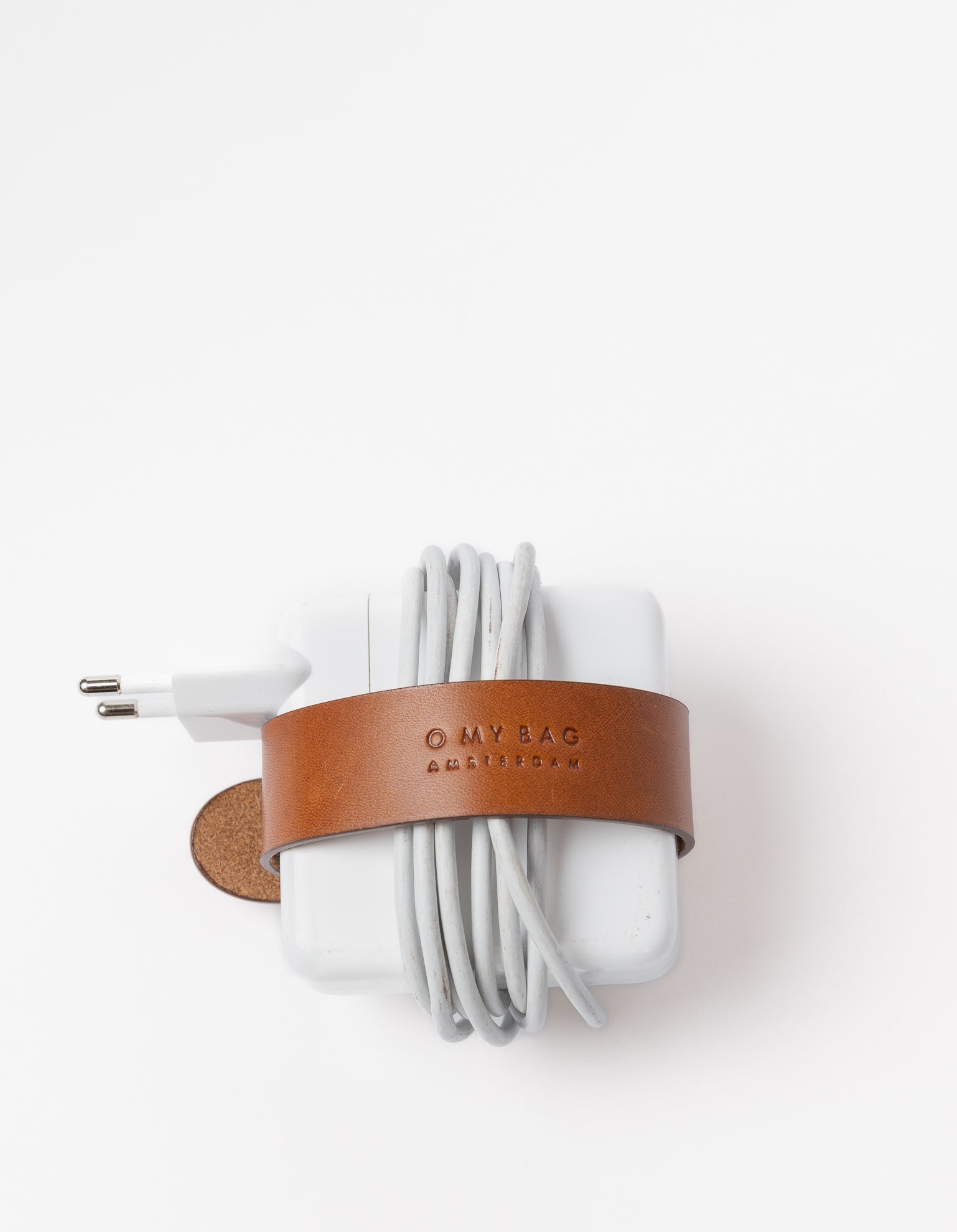 Cognac leather cable organizer - lifestyle product image