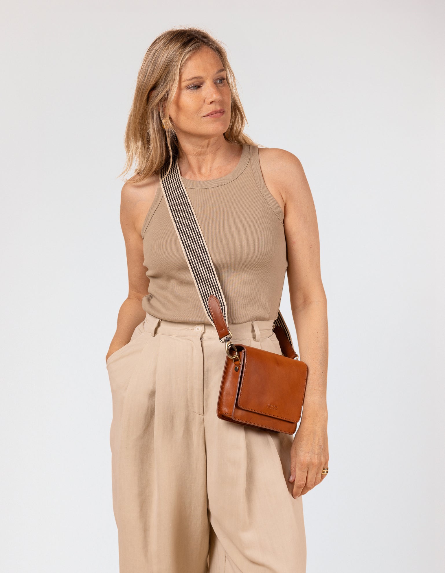 Audrey Mini Cognac Classic Leather - Main Image