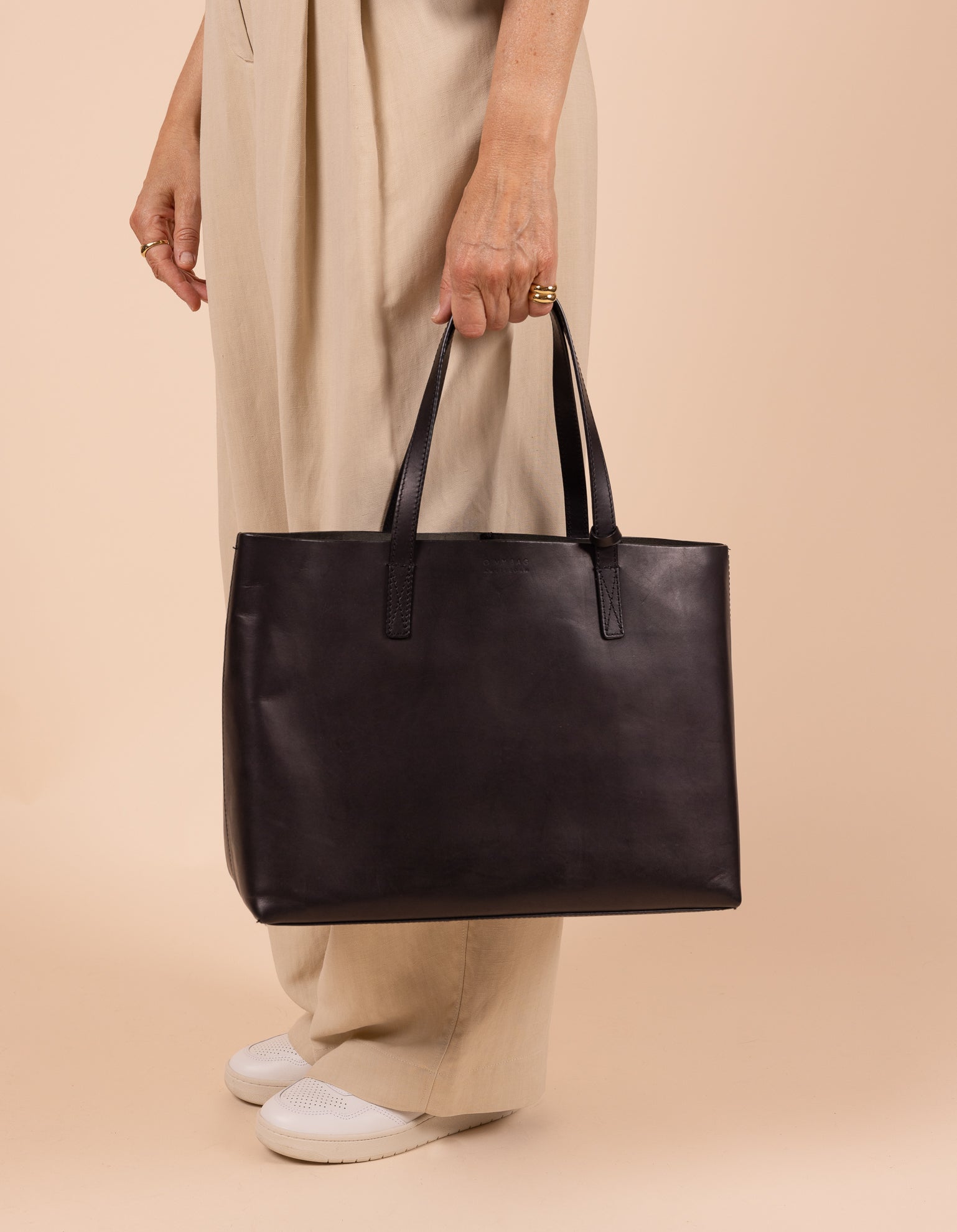 Leather bag woman tote buy Black