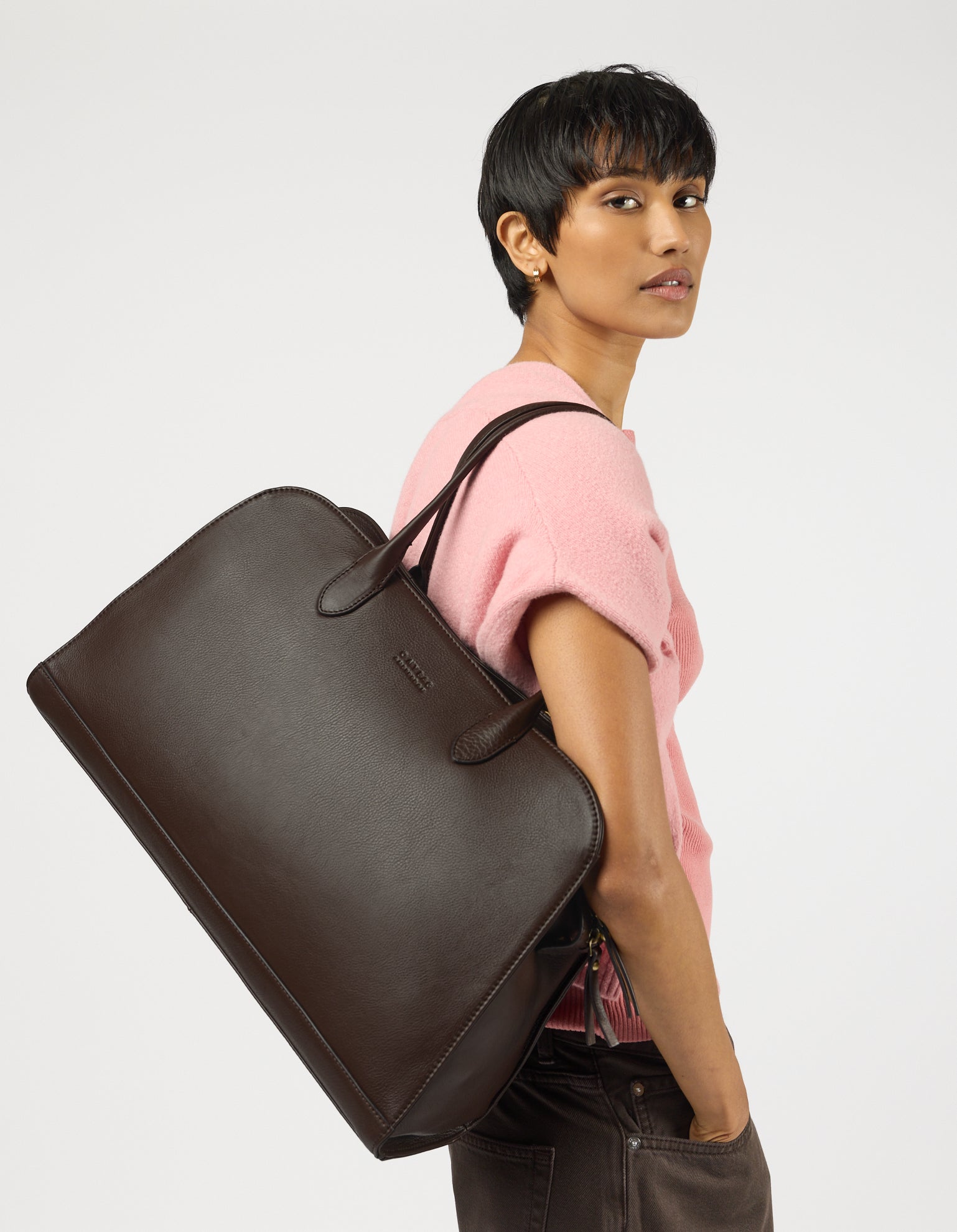 Alma 15/16" - Chocolate Soft Grain Leather