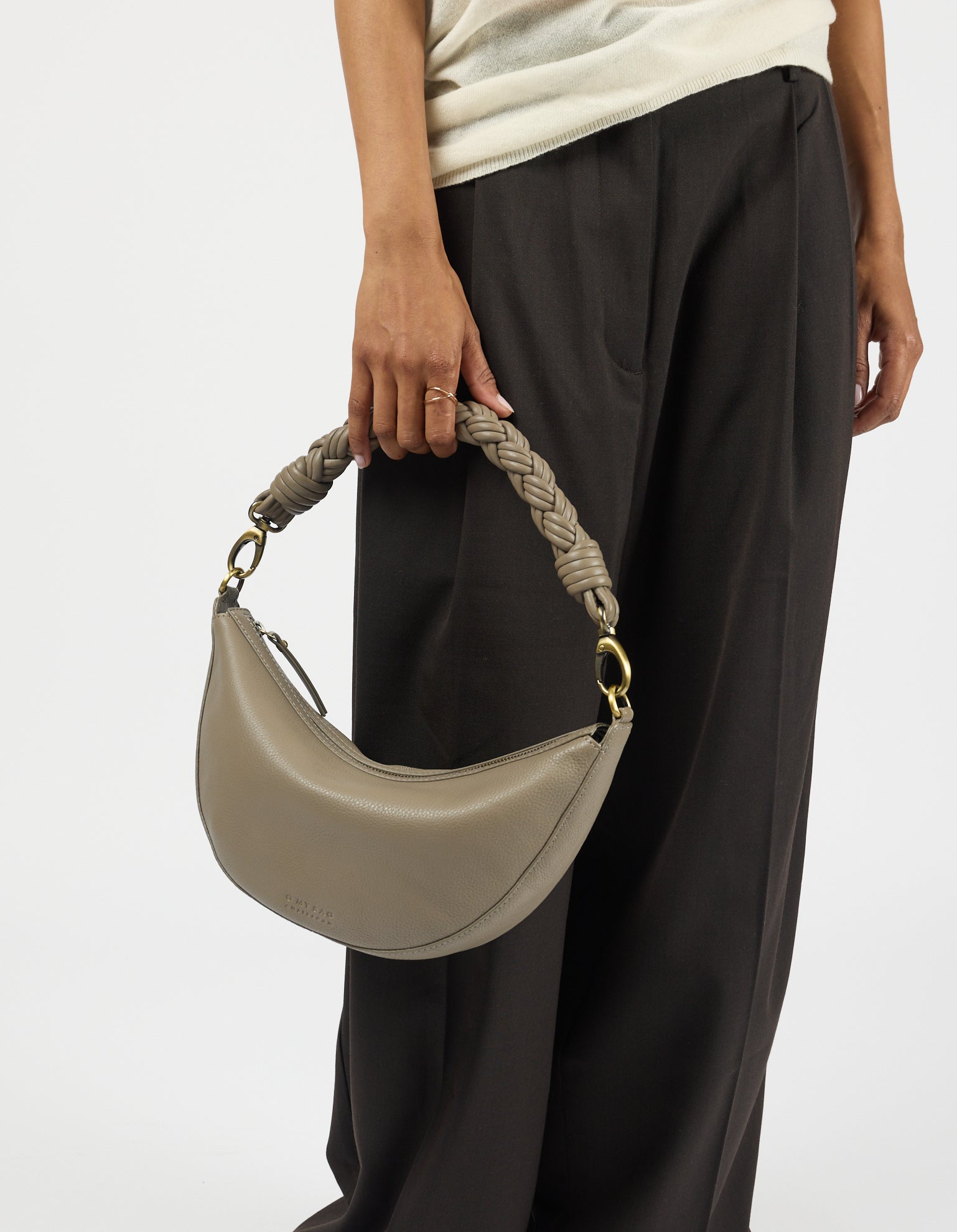 Leo Midi Twisted Handle - Clay Soft Grain Leather