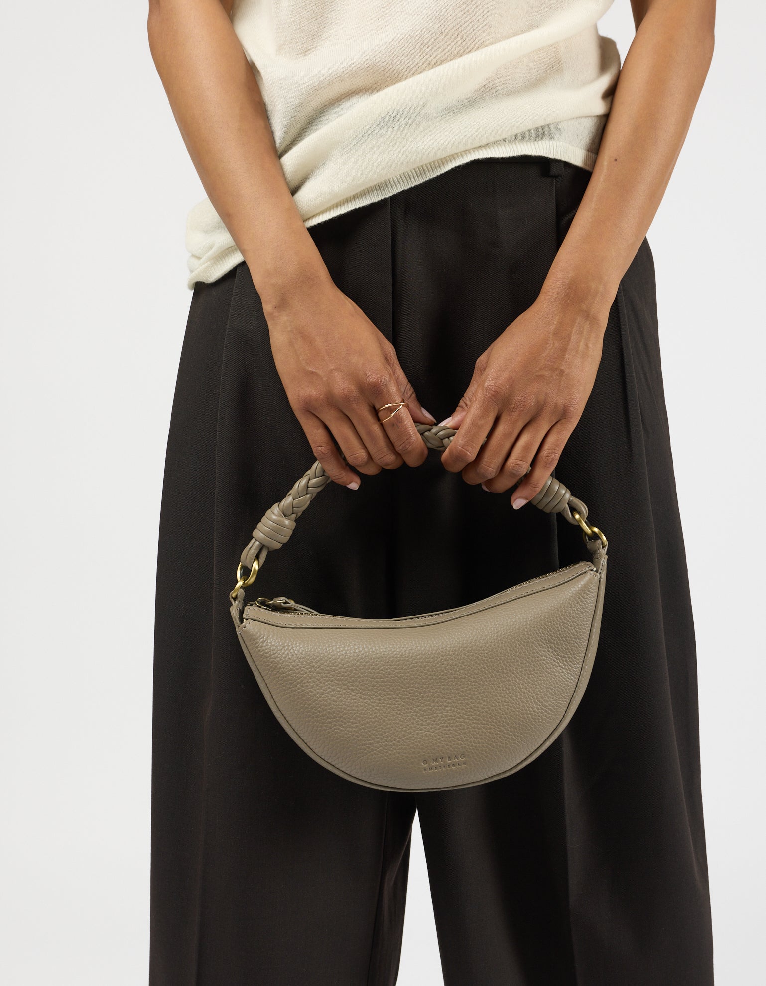 Leo Mini Twisted Handle - Clay Soft Grain Leather
