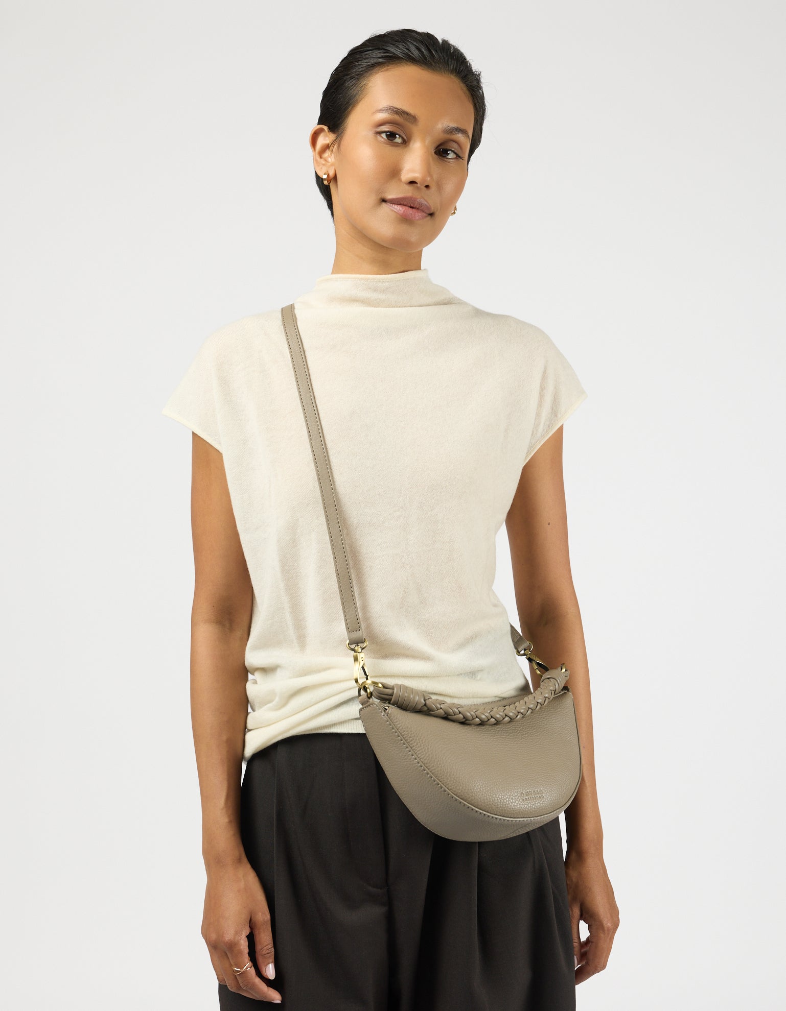 Leo Mini Twisted Handle - Clay Soft Grain Leather