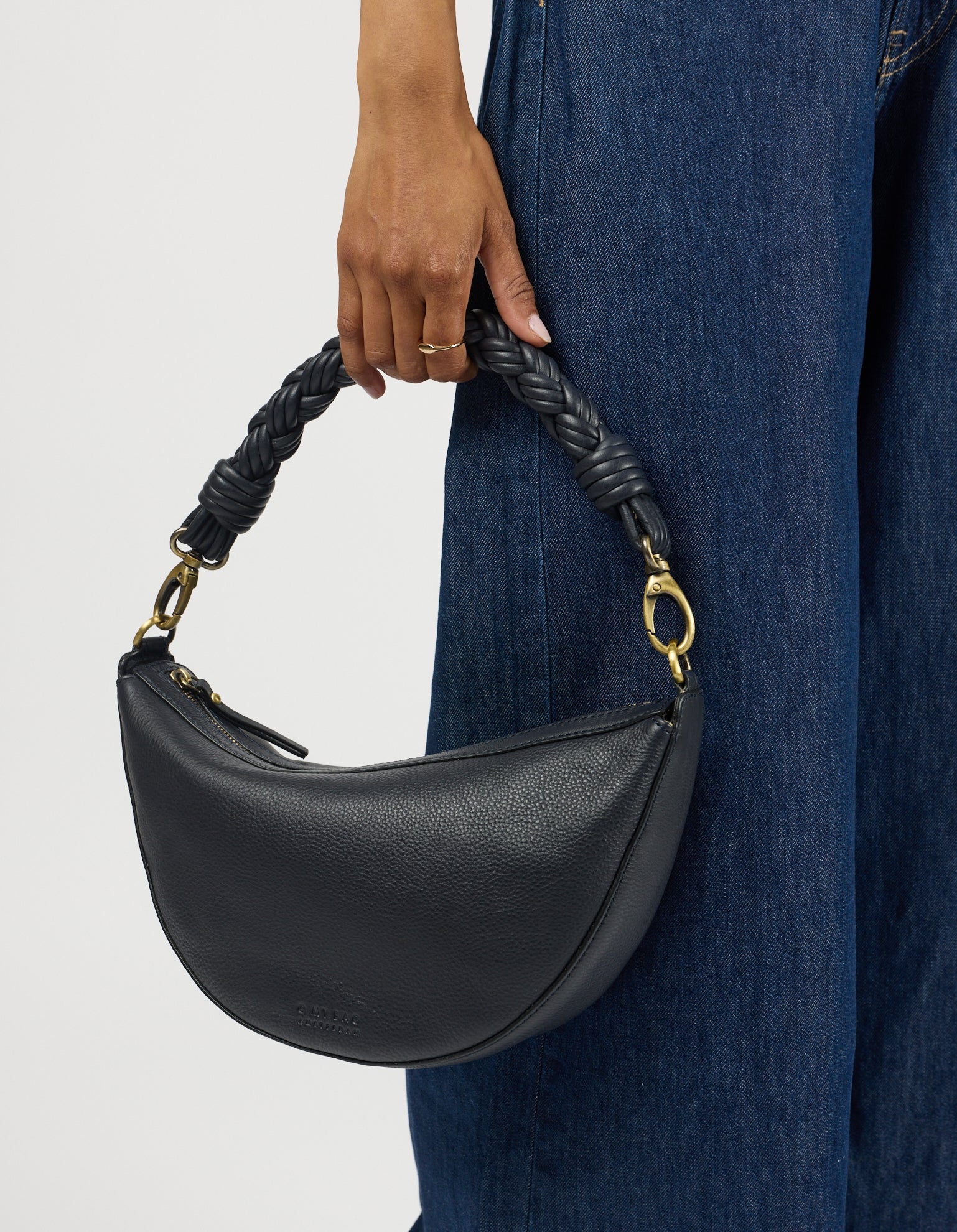 Leo Midi Twisted Handle - Universe Blue Soft Grain Leather