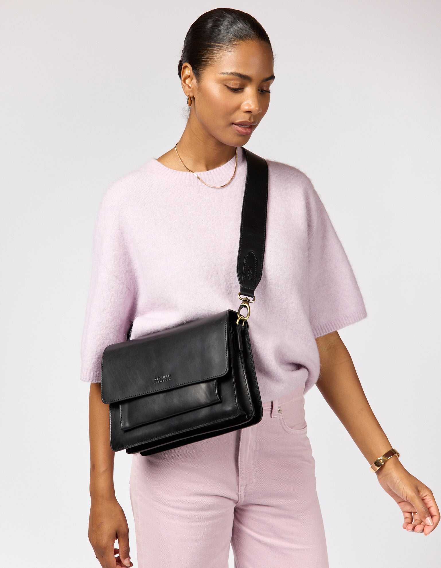 Harper - Black Classic Leather