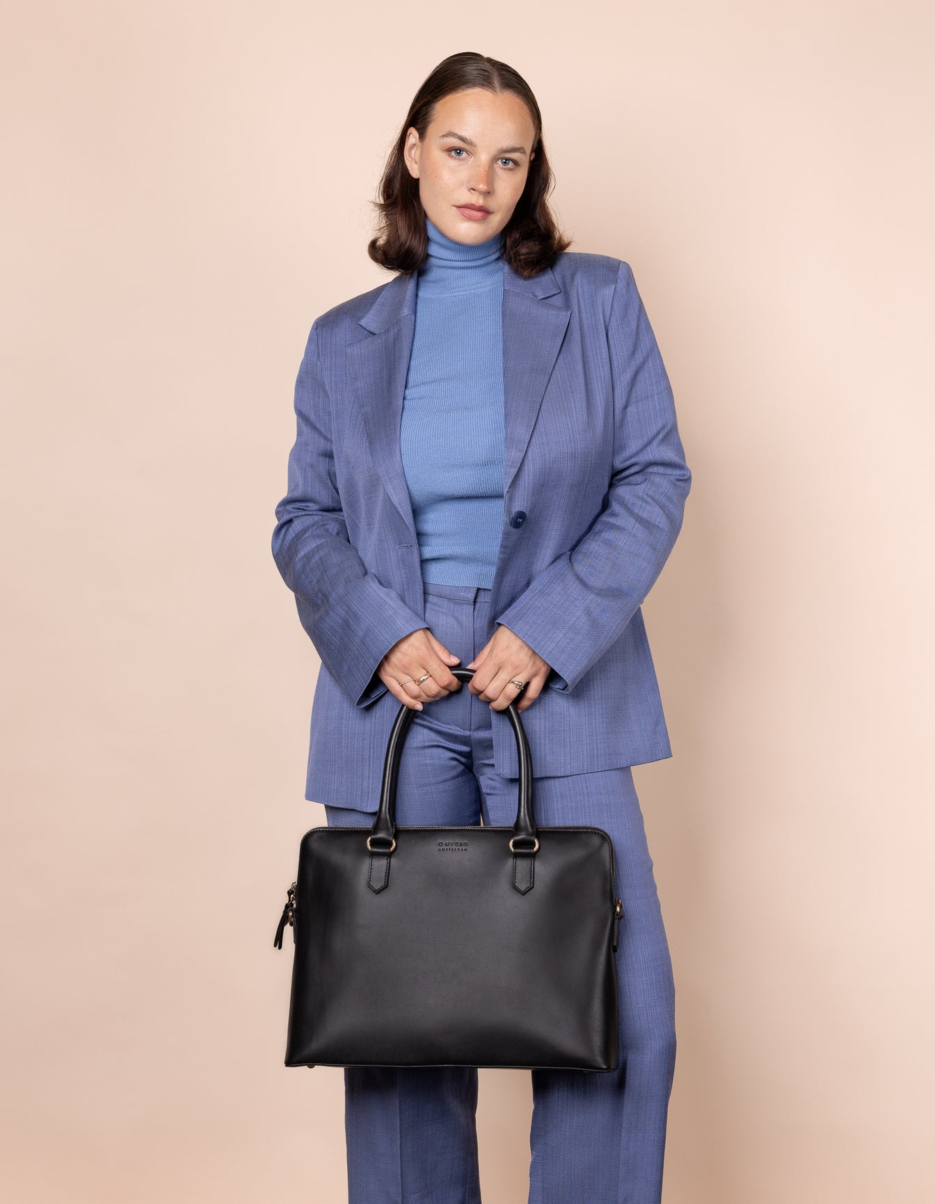 Gideon Shoulder Bag Black