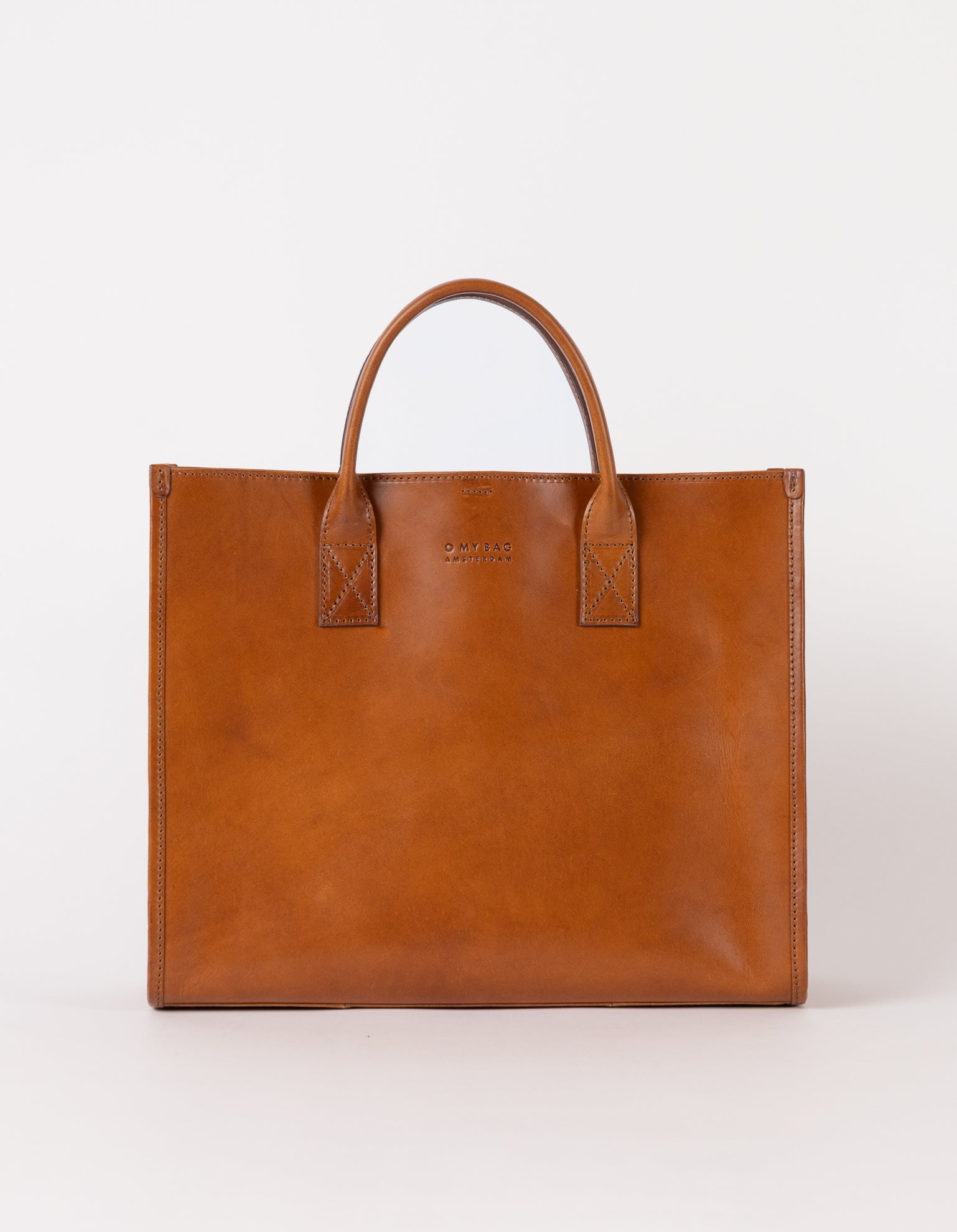 Rectangle shaped leather tote bag - front product image without strap