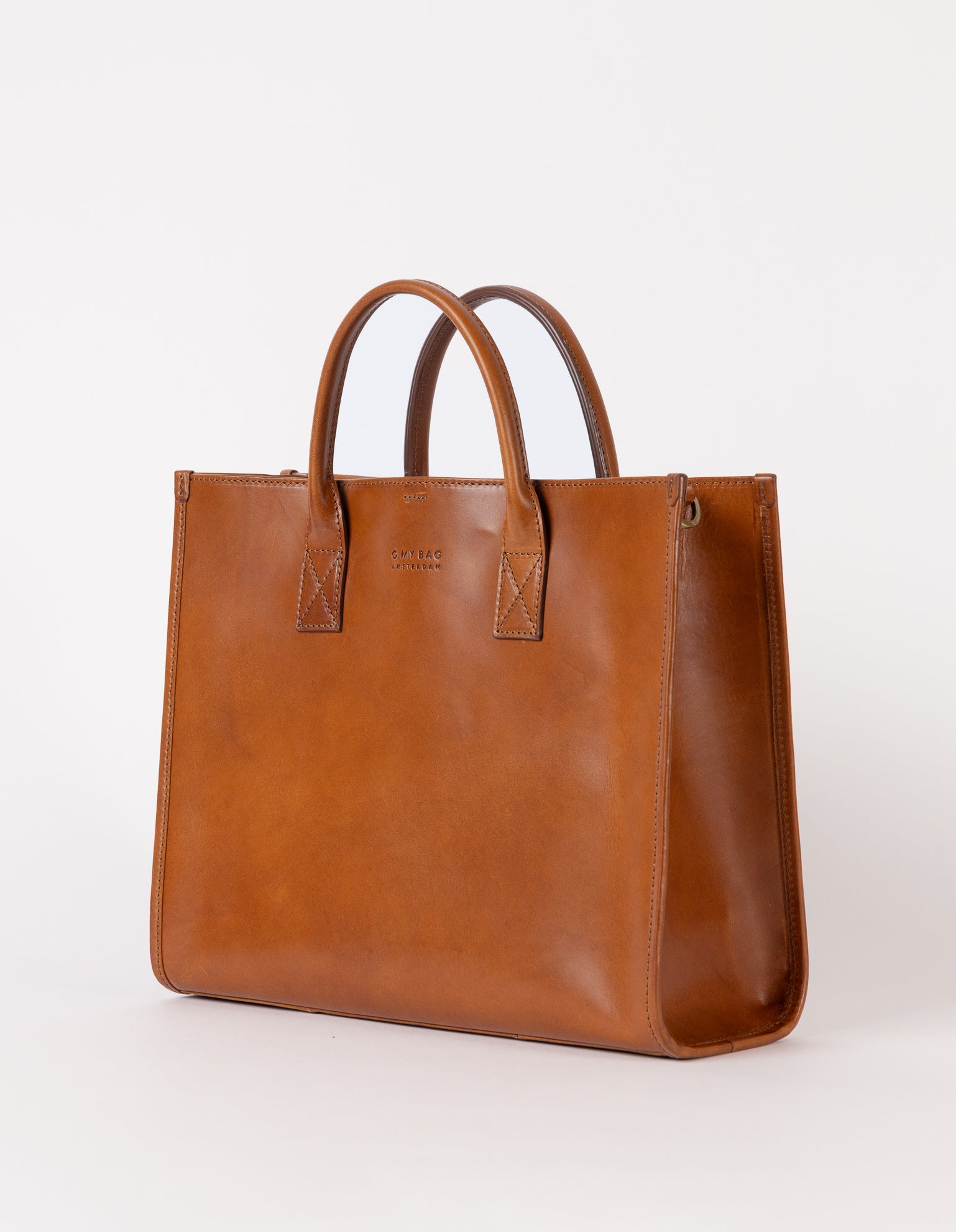 Rectangle shaped leather tote bag - side product image