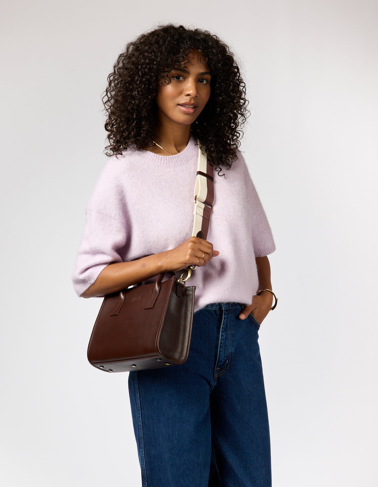 Jackie Midi + Webbing Strap - Chocolate Classic Leather