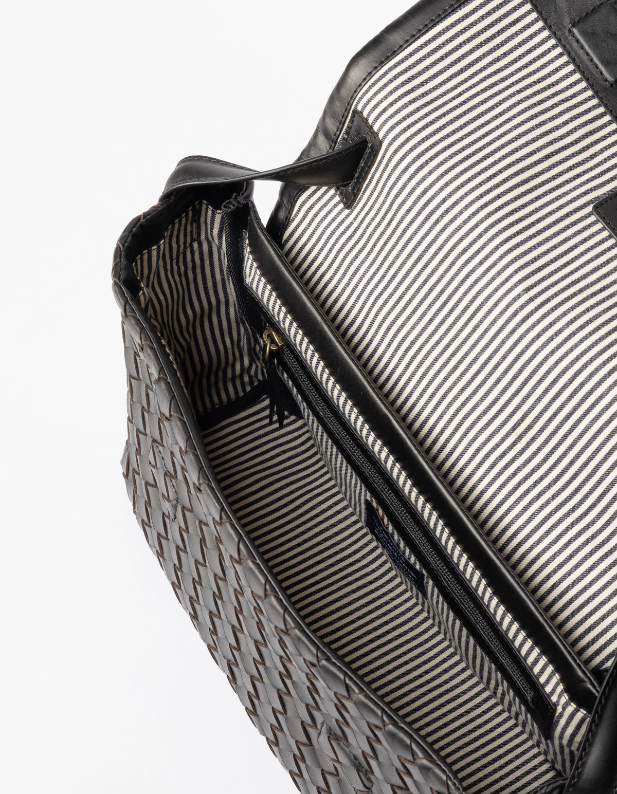 Kenzie- Black Woven Classic Leather