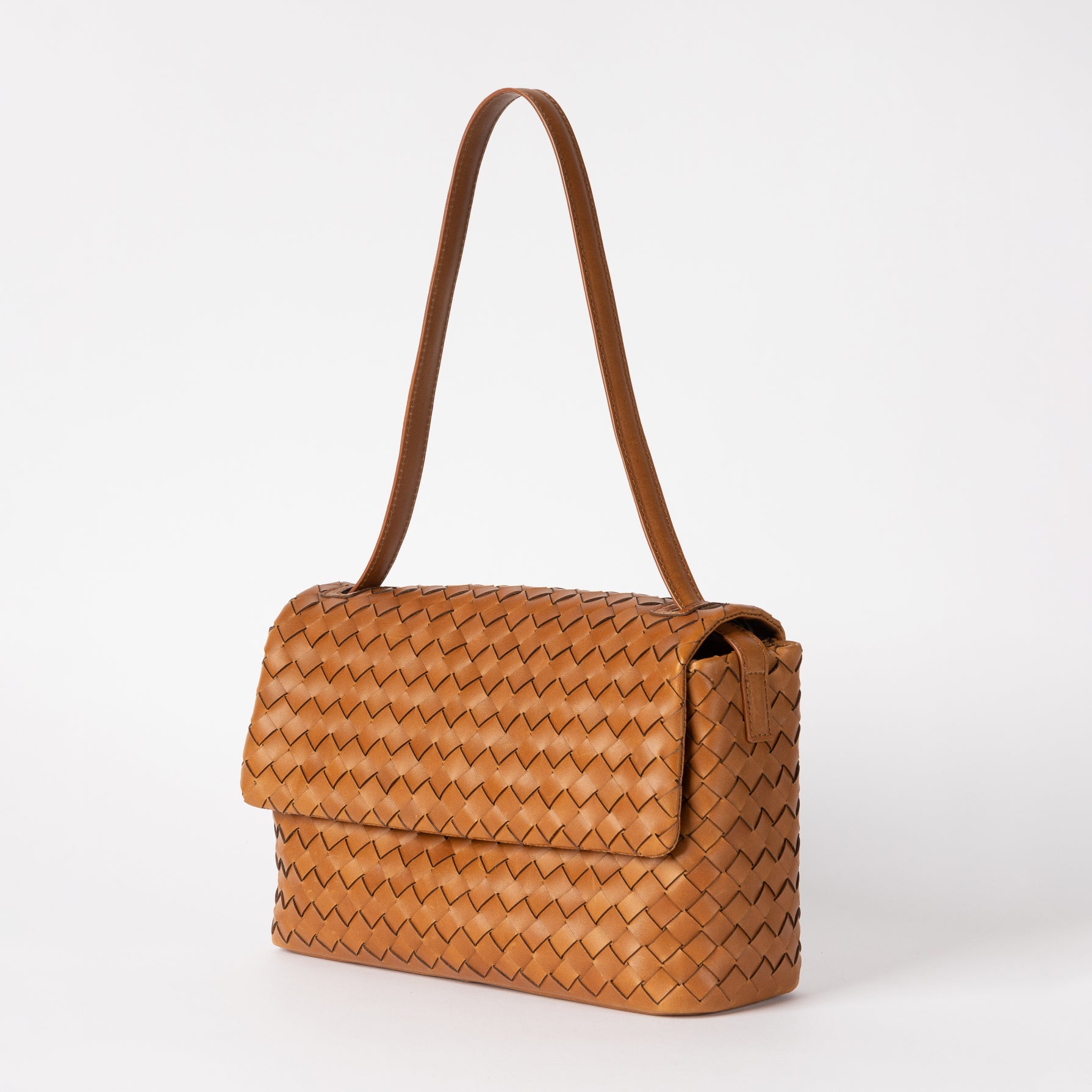 Kenzie-Cognac_Features.jpg?v=