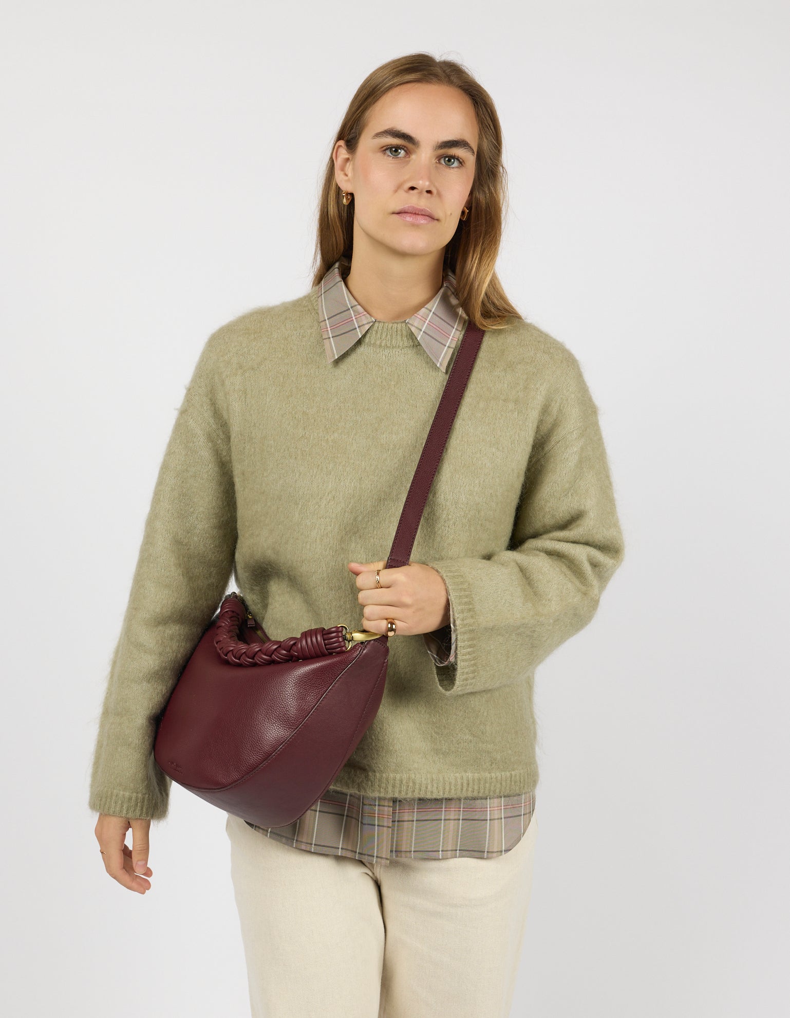 Leo Maxi Twisted Handle - Dark Cherry Soft Grain Leather