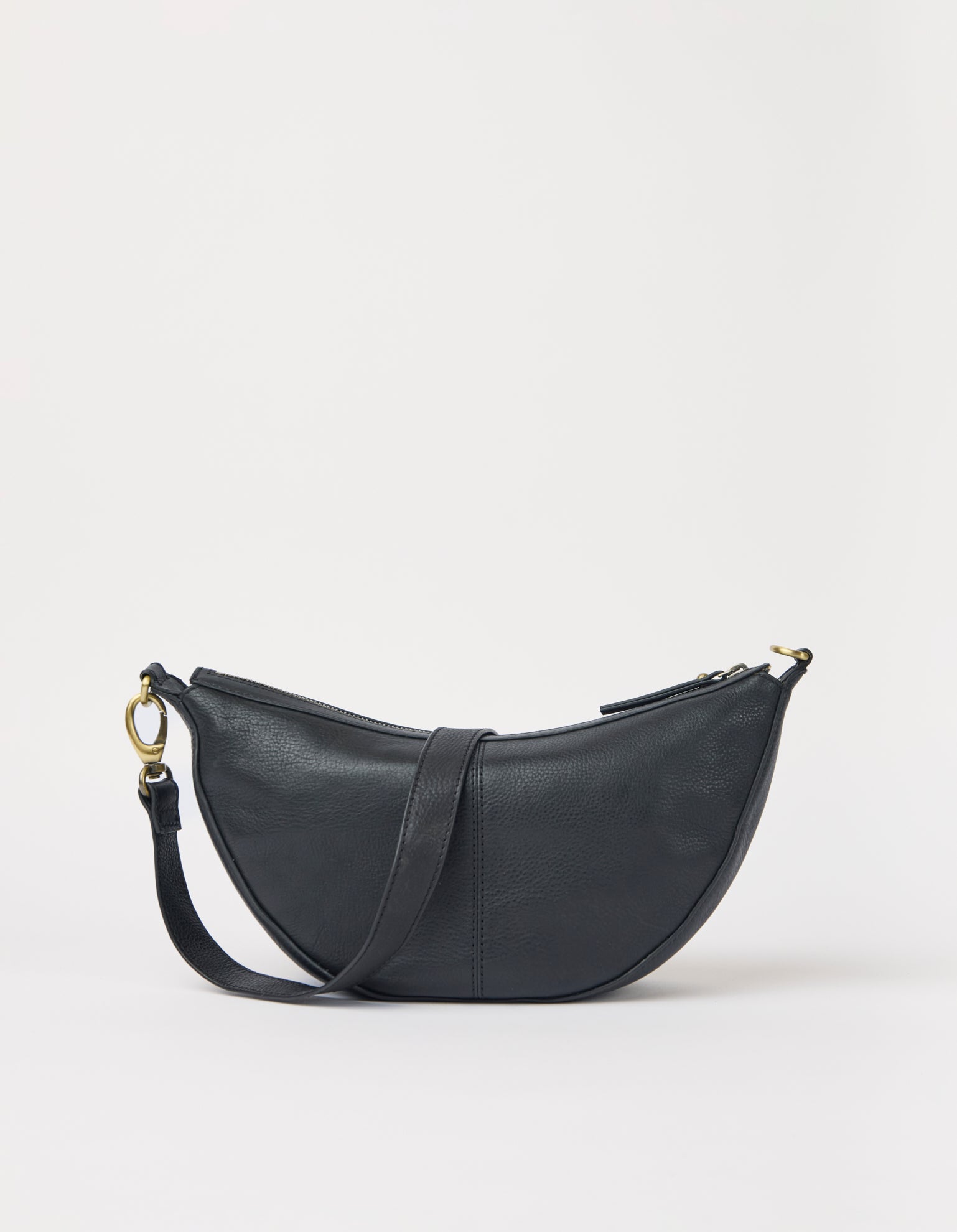 Leo - Black Soft Grain Leather