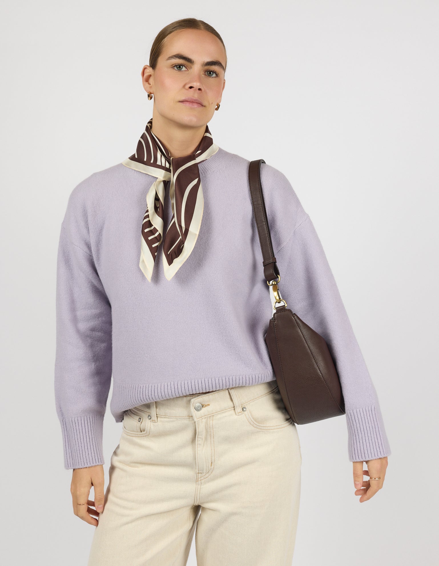 Leo Maxi Twisted Handle - Chocolate Soft Grain Leather