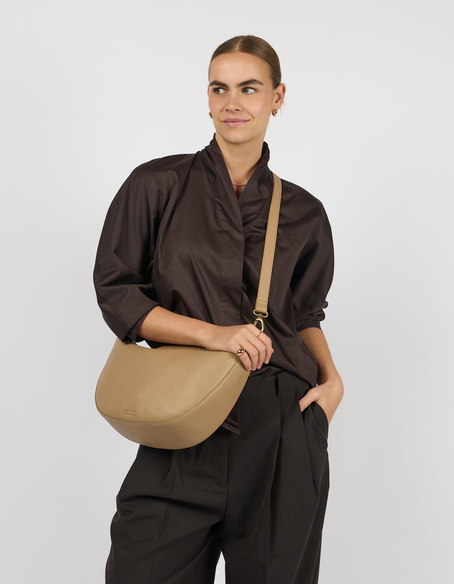 Leo Maxi - Dark Sand Soft Grain Leather