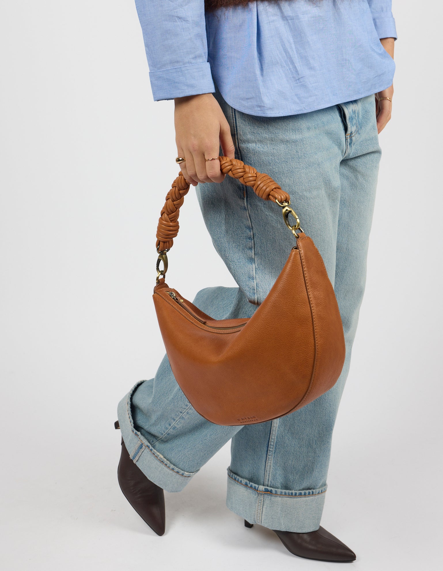 Leo Maxi - Wild Oak Soft Grain Leather