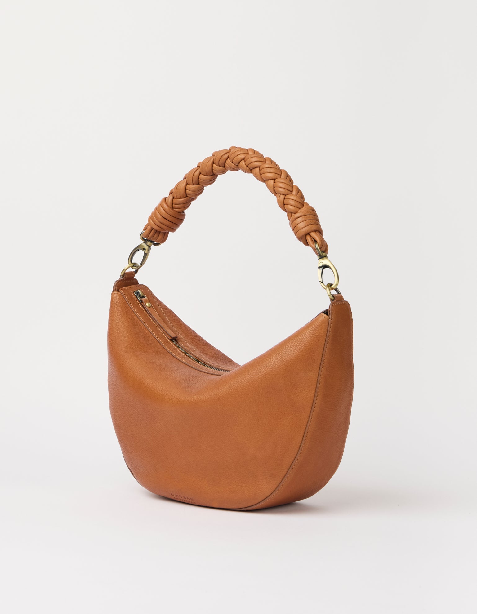 Leo Maxi Twisted Handle - Wild Oak Soft Grain Leather