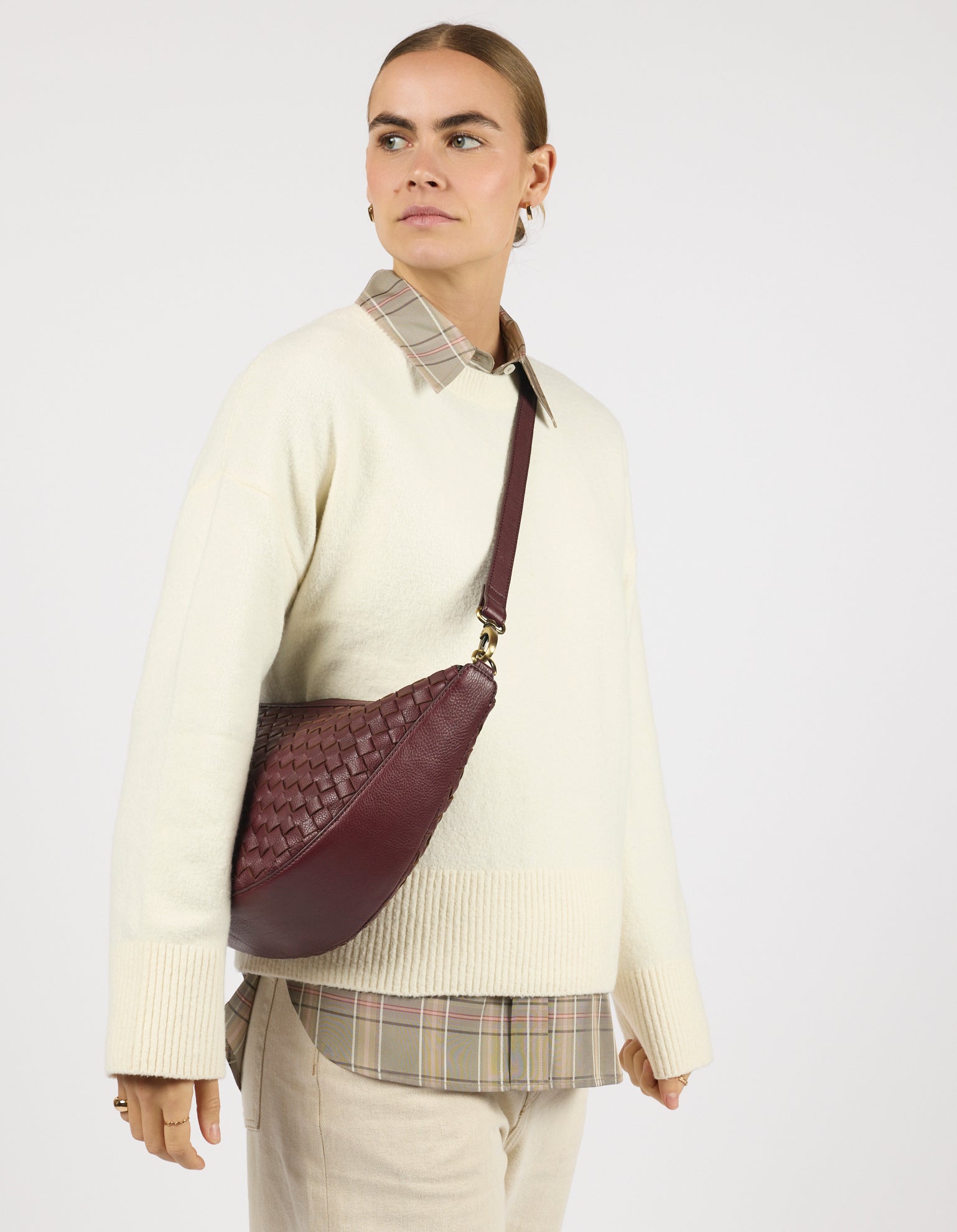 Leo Maxi - Dark Cherry Woven Soft Grain Leather