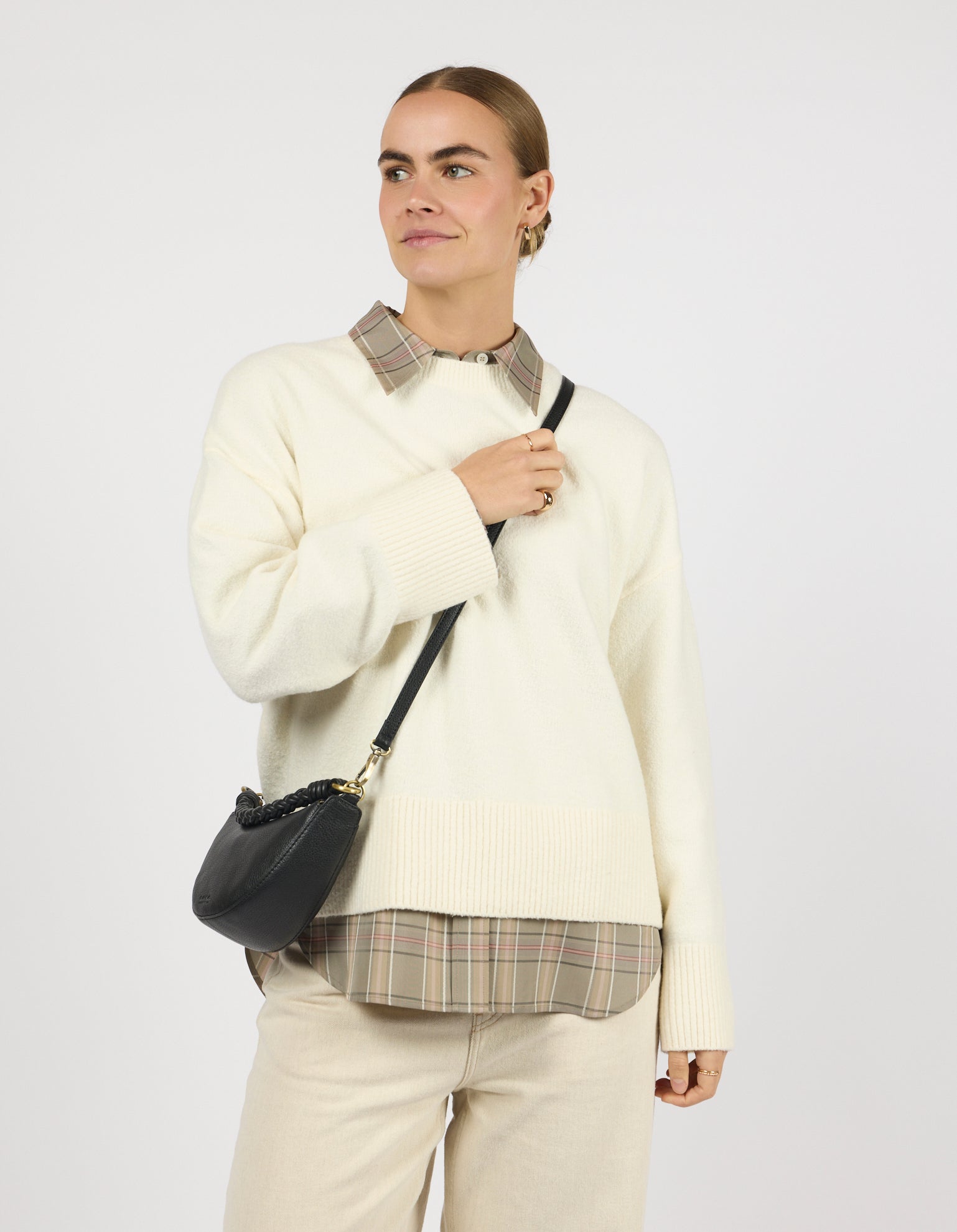 Leo Mini Twisted Handle - Black Soft Grain Leather