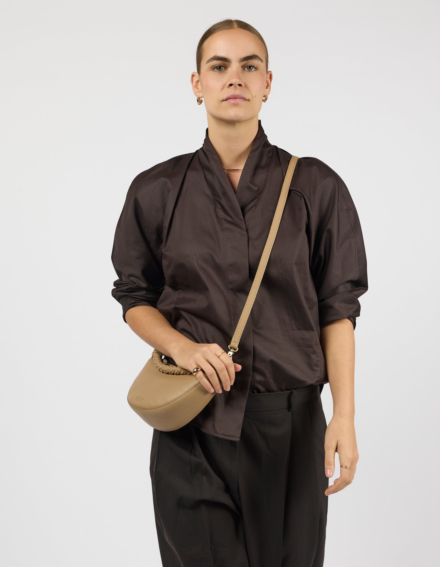 Leo Mini Twisted Handle - Dark Sand Soft Grain Leather