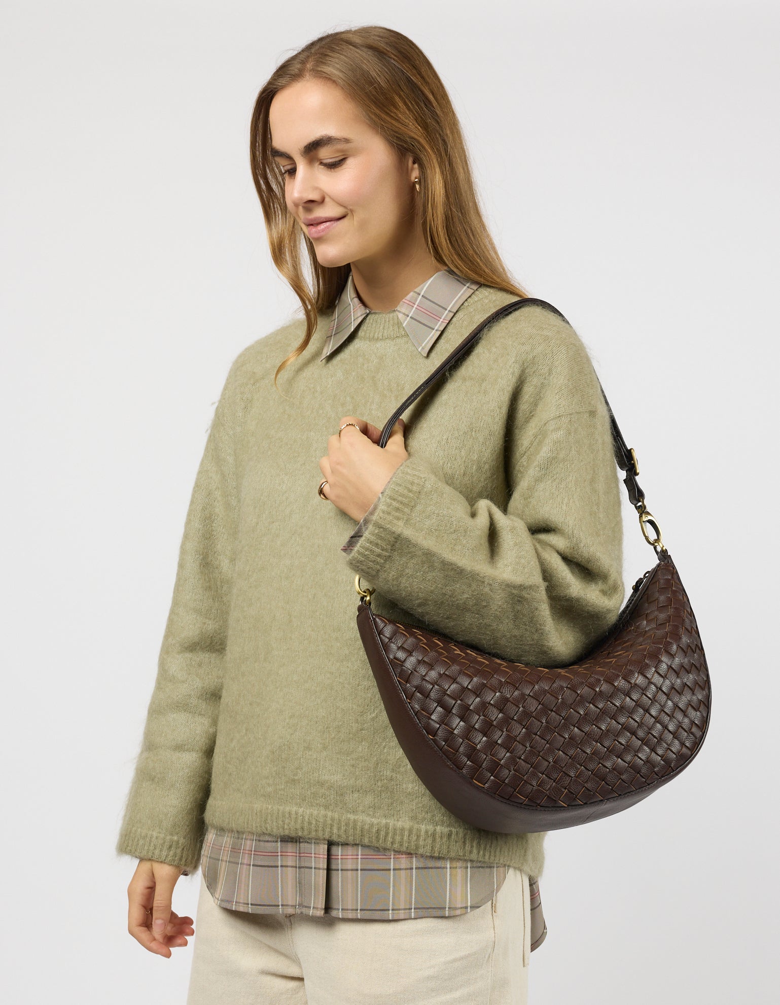 Leo Maxi - Chocolate Woven Soft Grain Leather