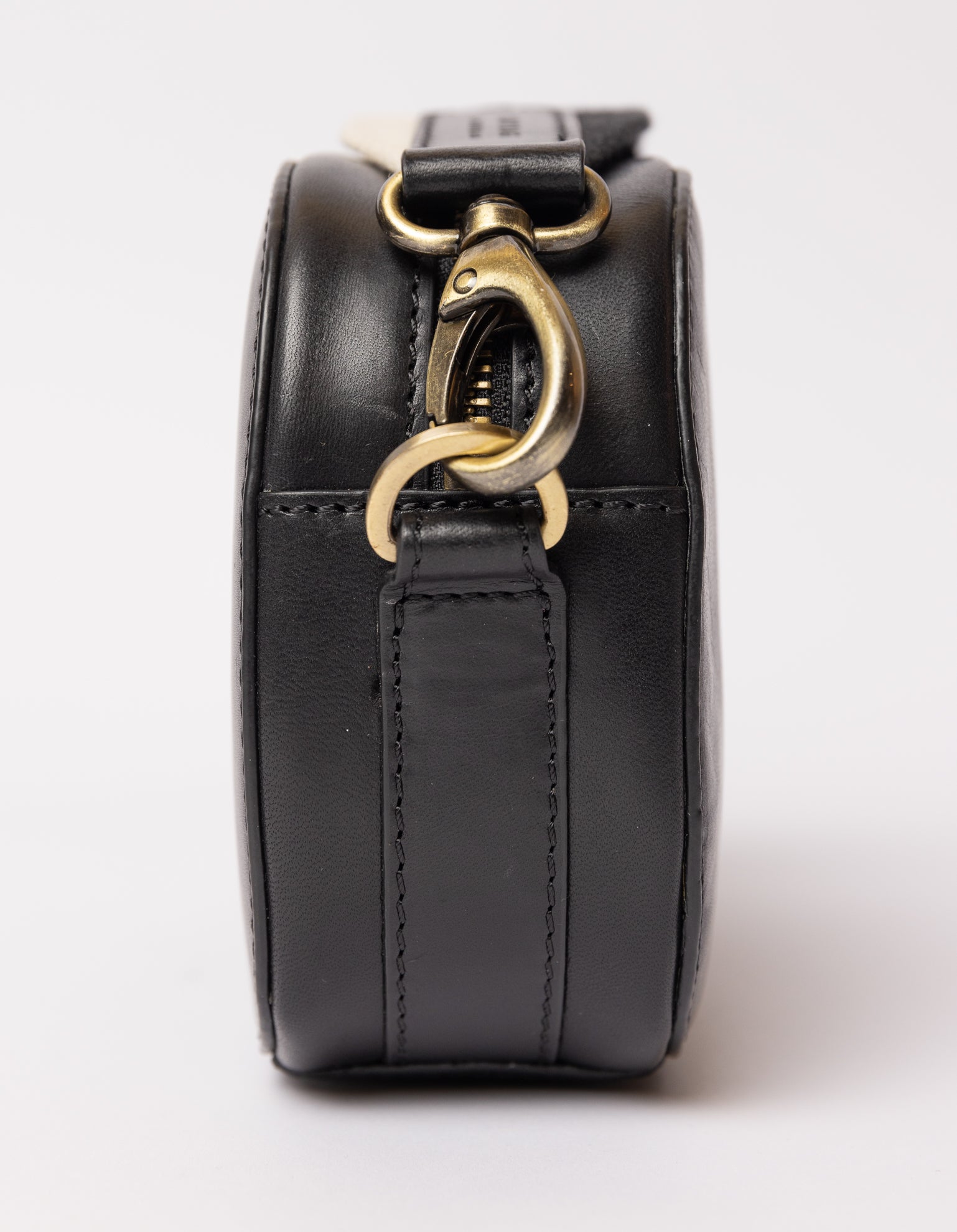 Maya Black Classic Leather