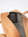 Otis Weekender Camel Hunter Leather. Large travel bag for men. Inside product image.