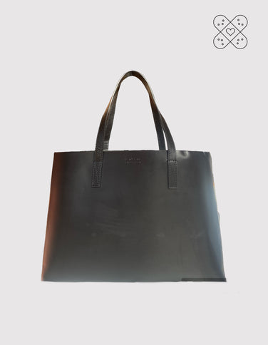 Perfectly Imperfect Sam Shopper - Black Classic Leather