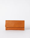 Pau Pouch Cognac Leather women’s purse. Rectangular shaped fold over wallet. Front model image.