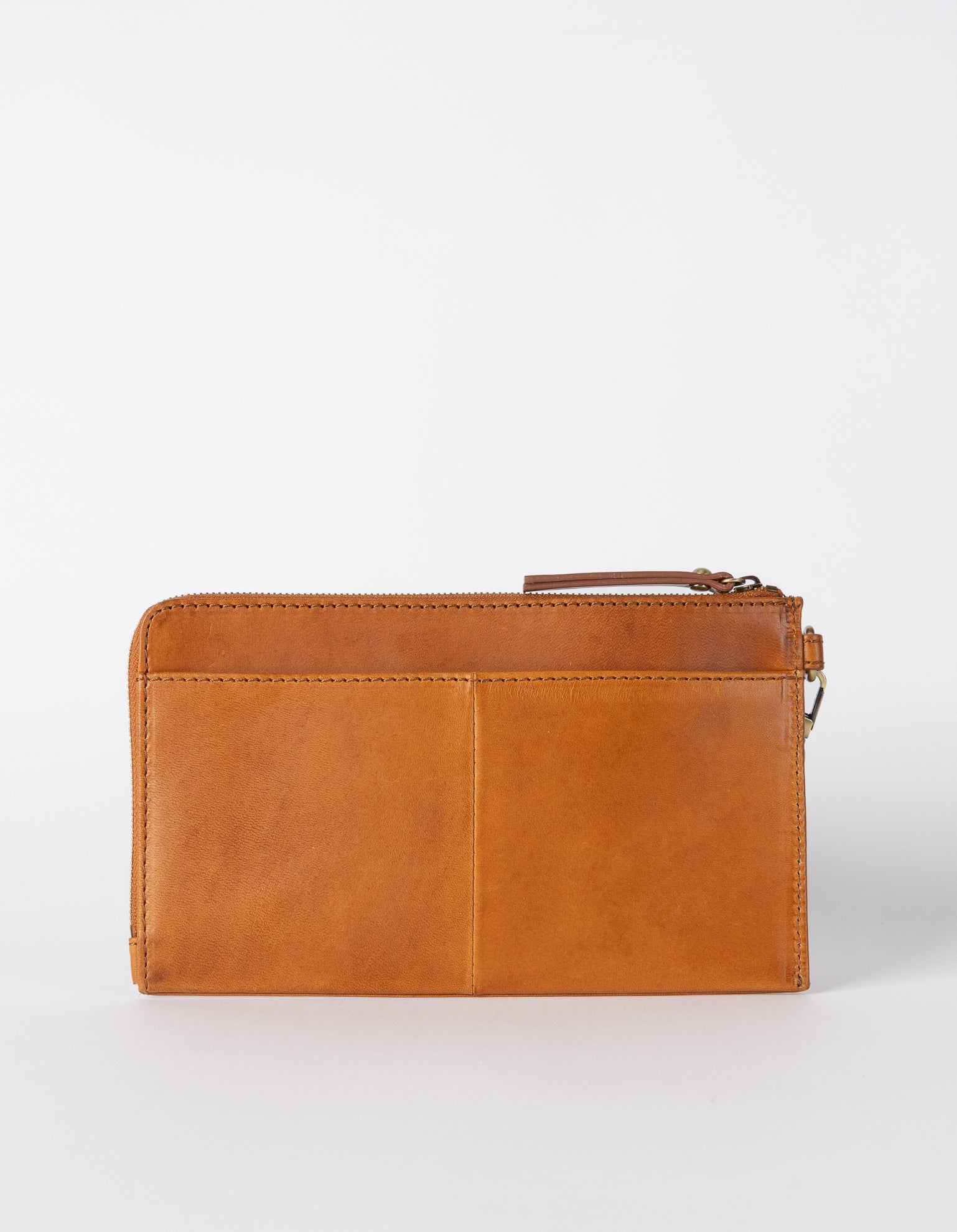 Cognac Leather travel pouch - back product image