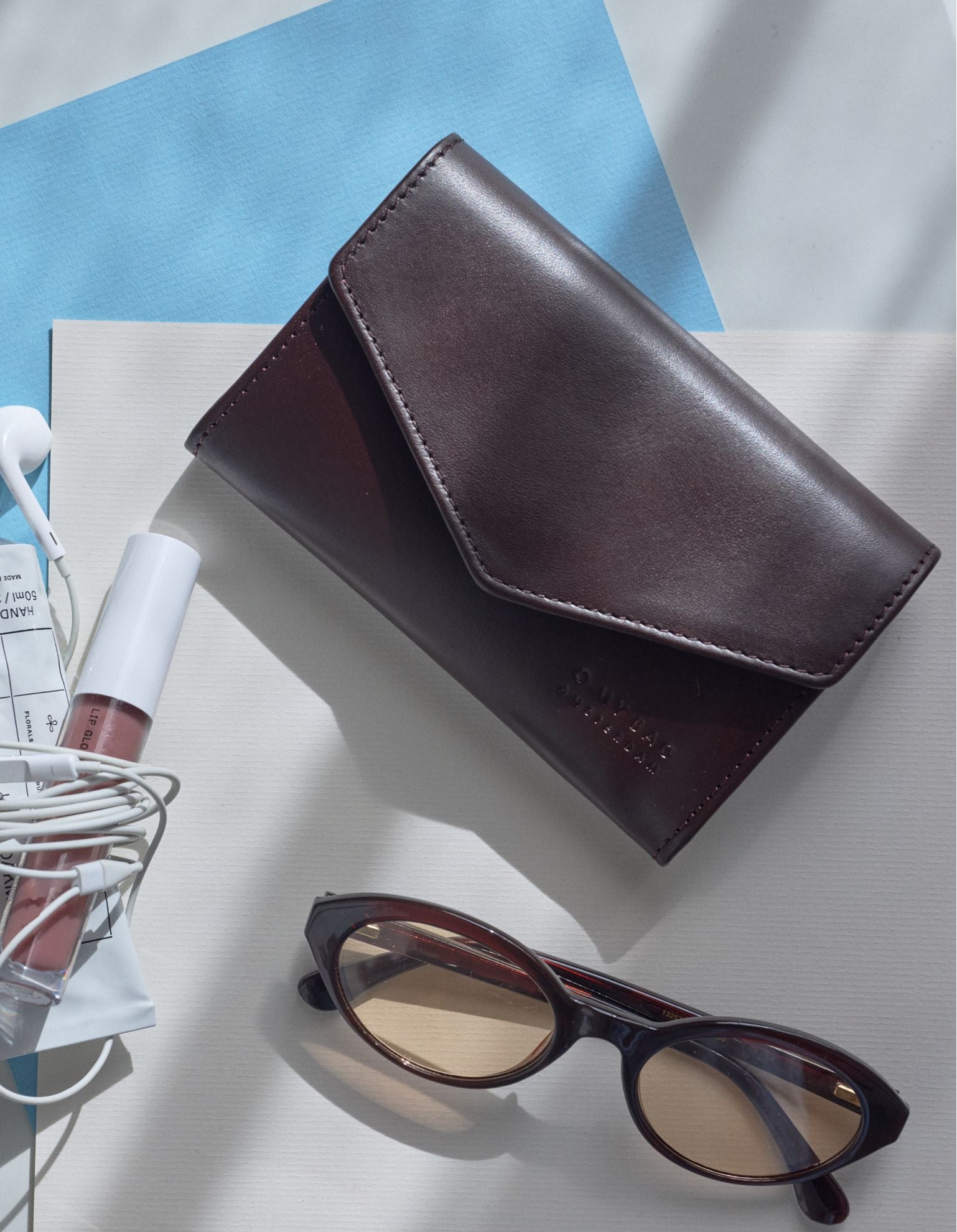 Jo's Purse - Choco Leather. Lifestyle product image.