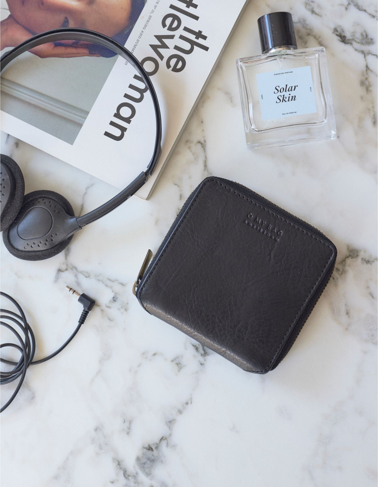 Sonny Square Wallet - Black Stromboli Leather