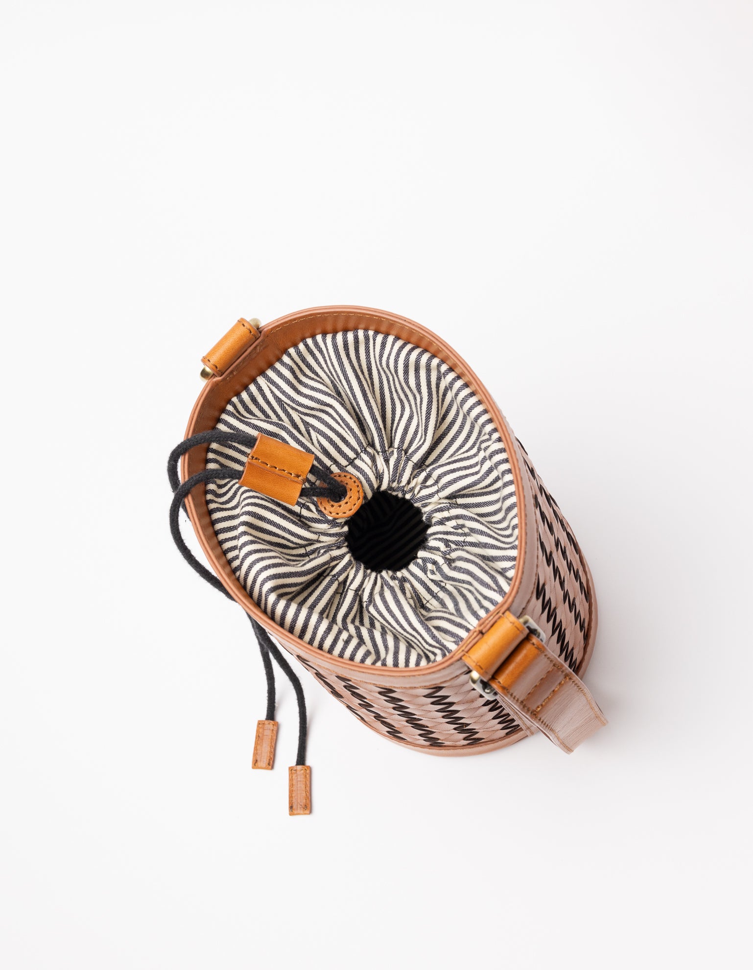 Zola woven leather bucket bag - inside product image