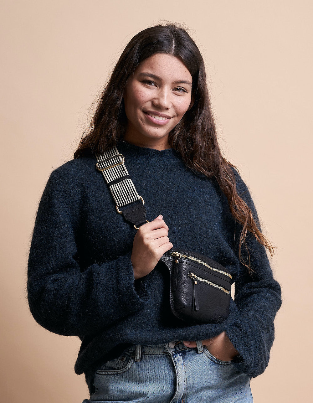 Womens black bum bag uk discount