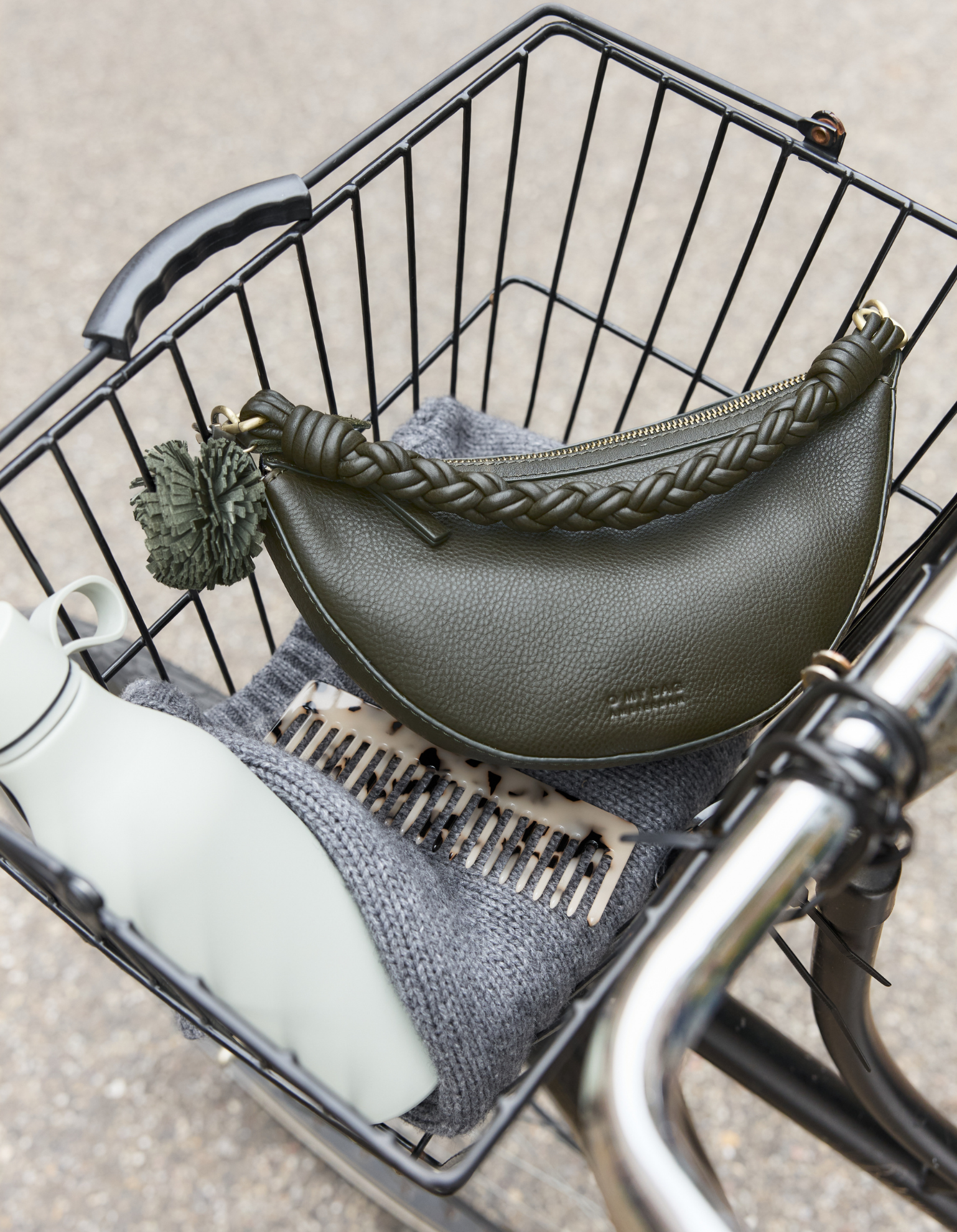 Leo Midi Twisted Handle - Moss Soft Grain Leather