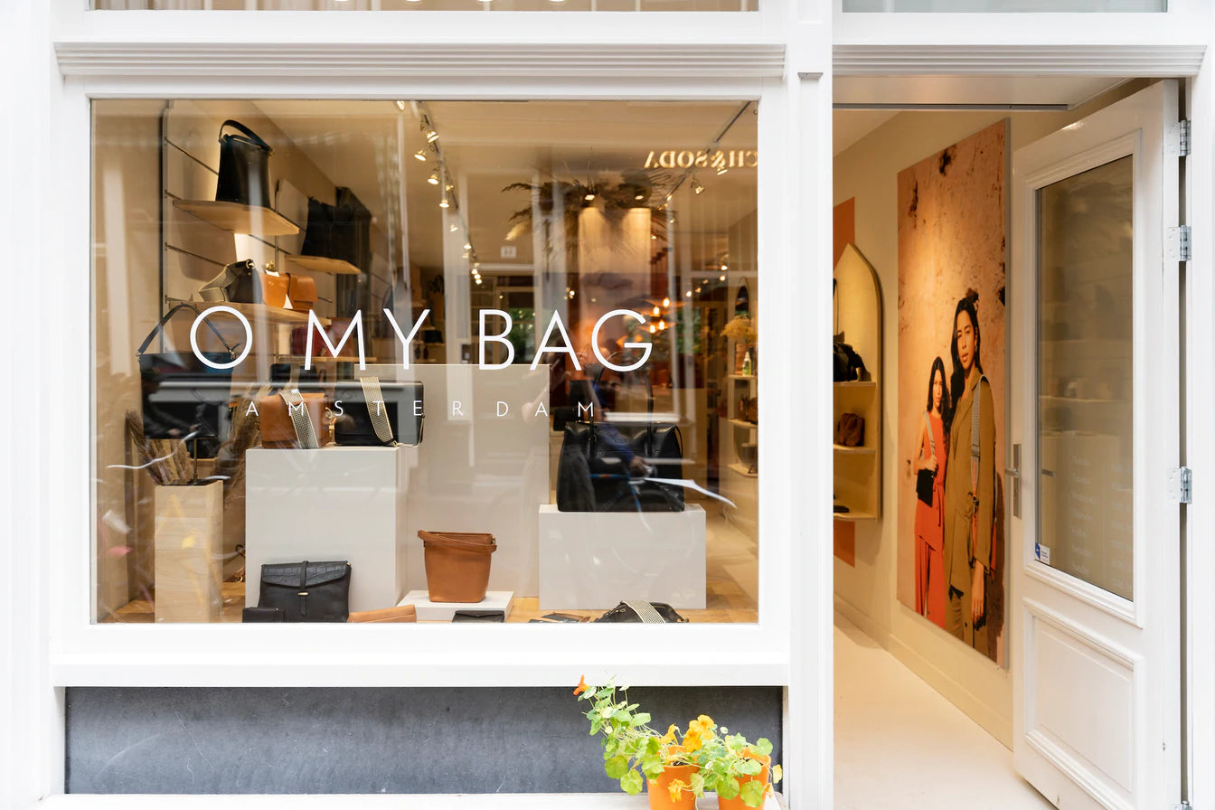 O My Bag Wolvenstraat store window - Amsterdam