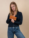 Envelope pixie wallet in cognac classic leather, female product image.