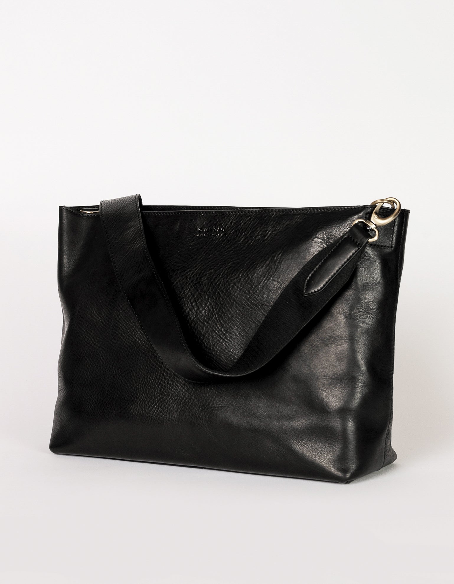 Olivia Black Stromboli Leather