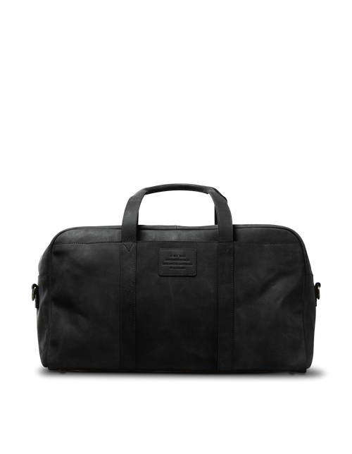 Otis Weekender Black Hunter Leather. Large travel bag for men. Front product image.