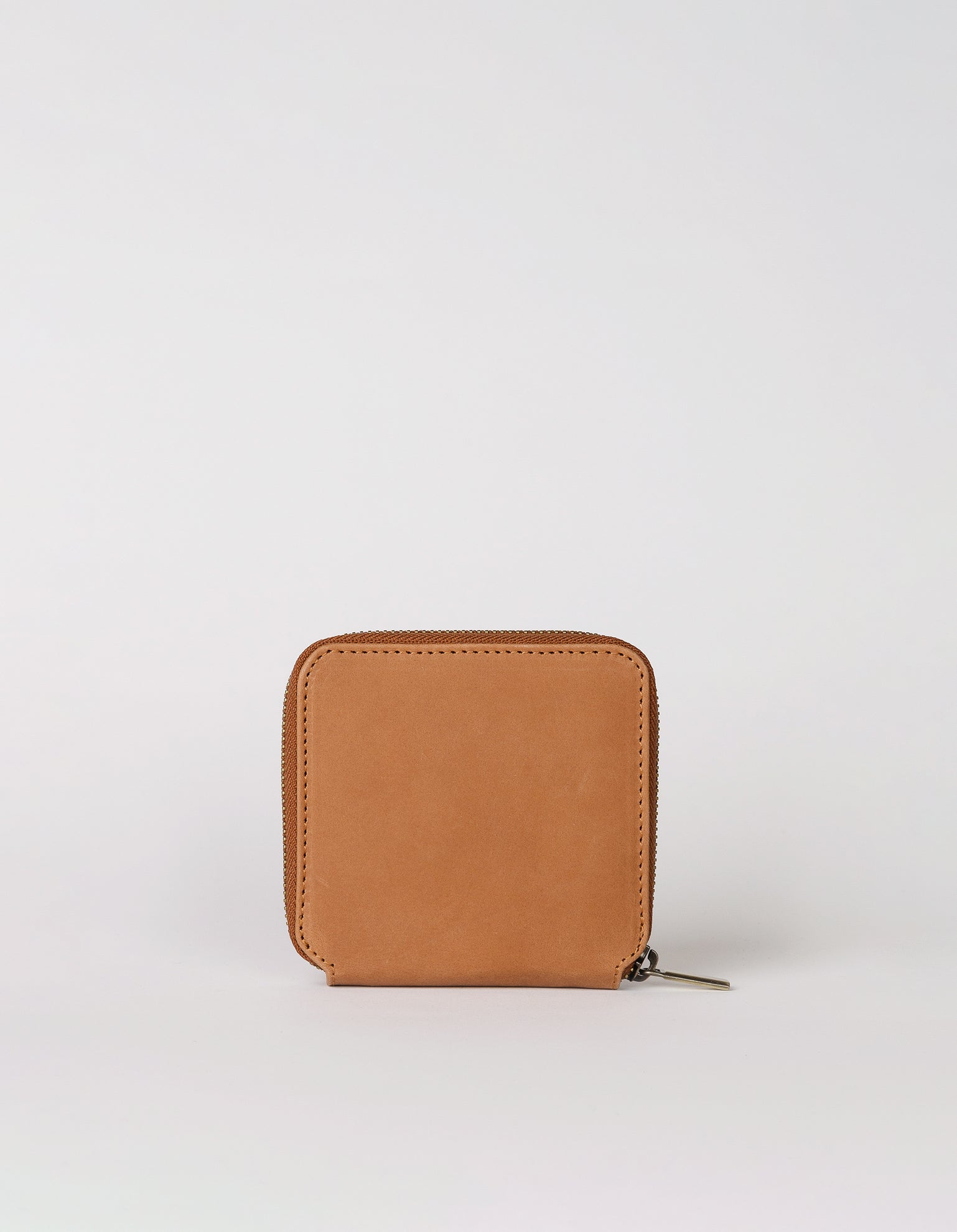Sonny Square Wallet Camel Hunter Leather. Back product image.