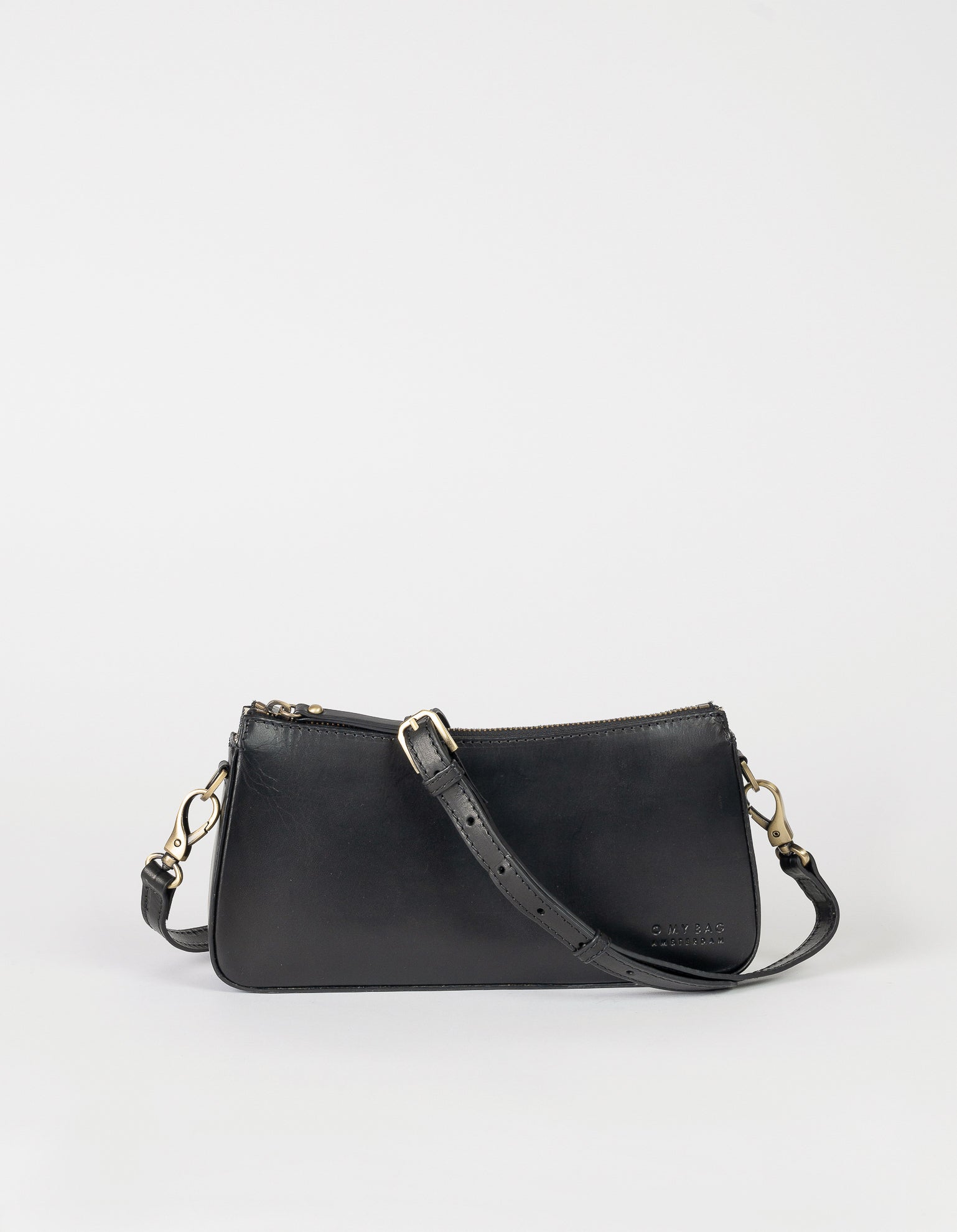 Taylor baguette bag in black classic leather - with adjustable long strap product image