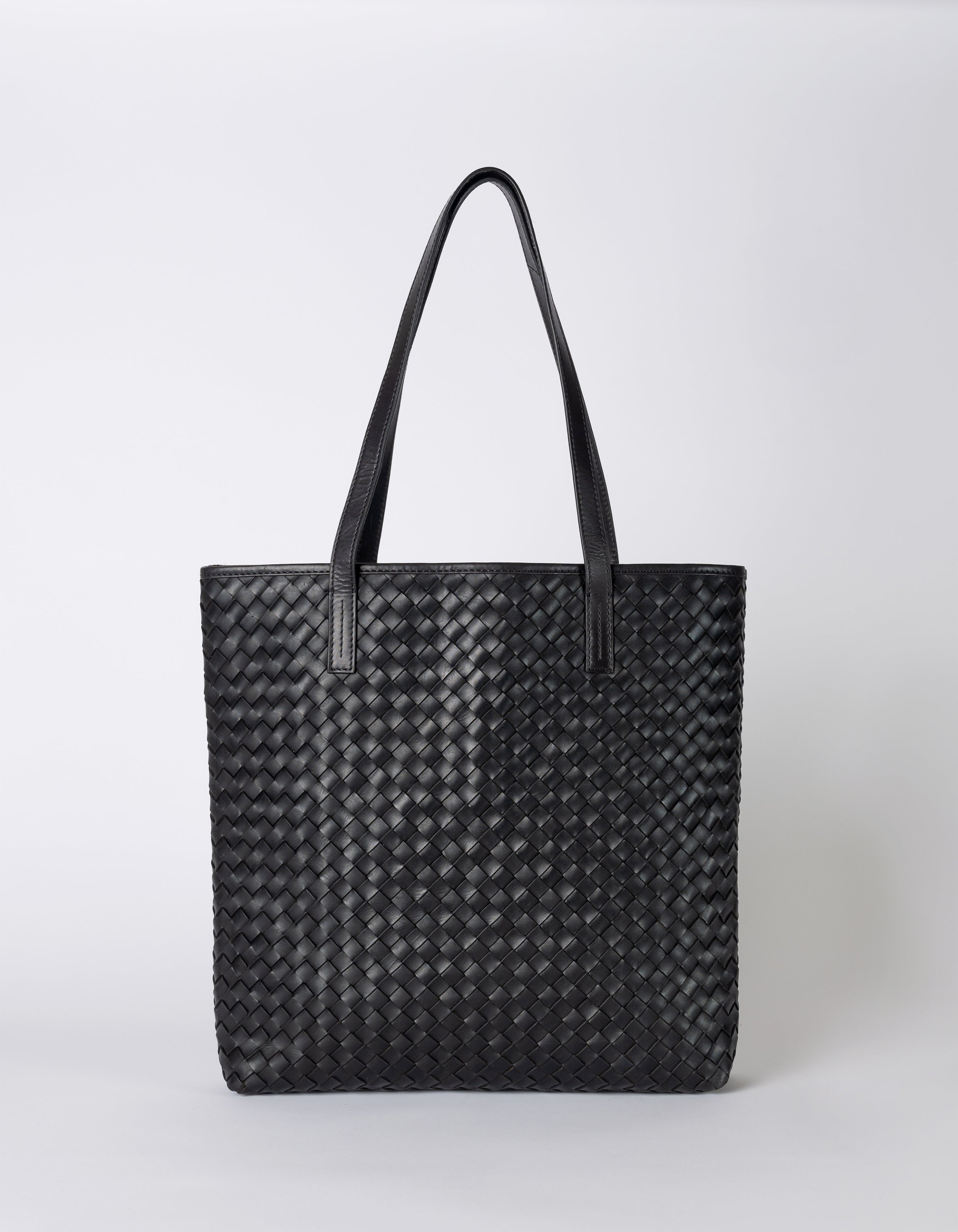 Woven black 2024 leather bag