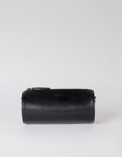 Izzy bag in black classic leather, front image 