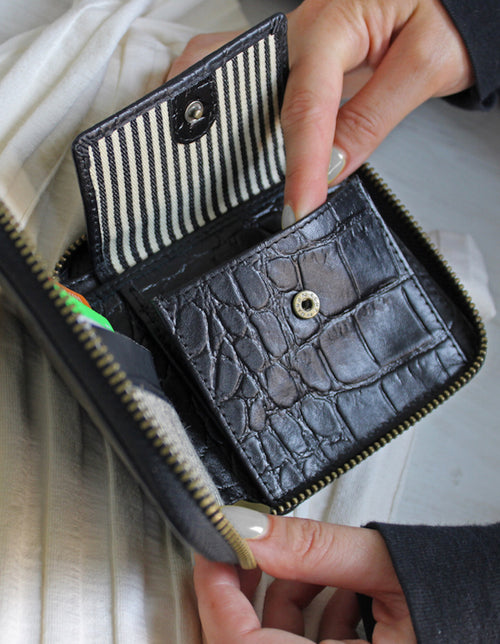 Sonny Square Wallet Black Classic Croco Leather 