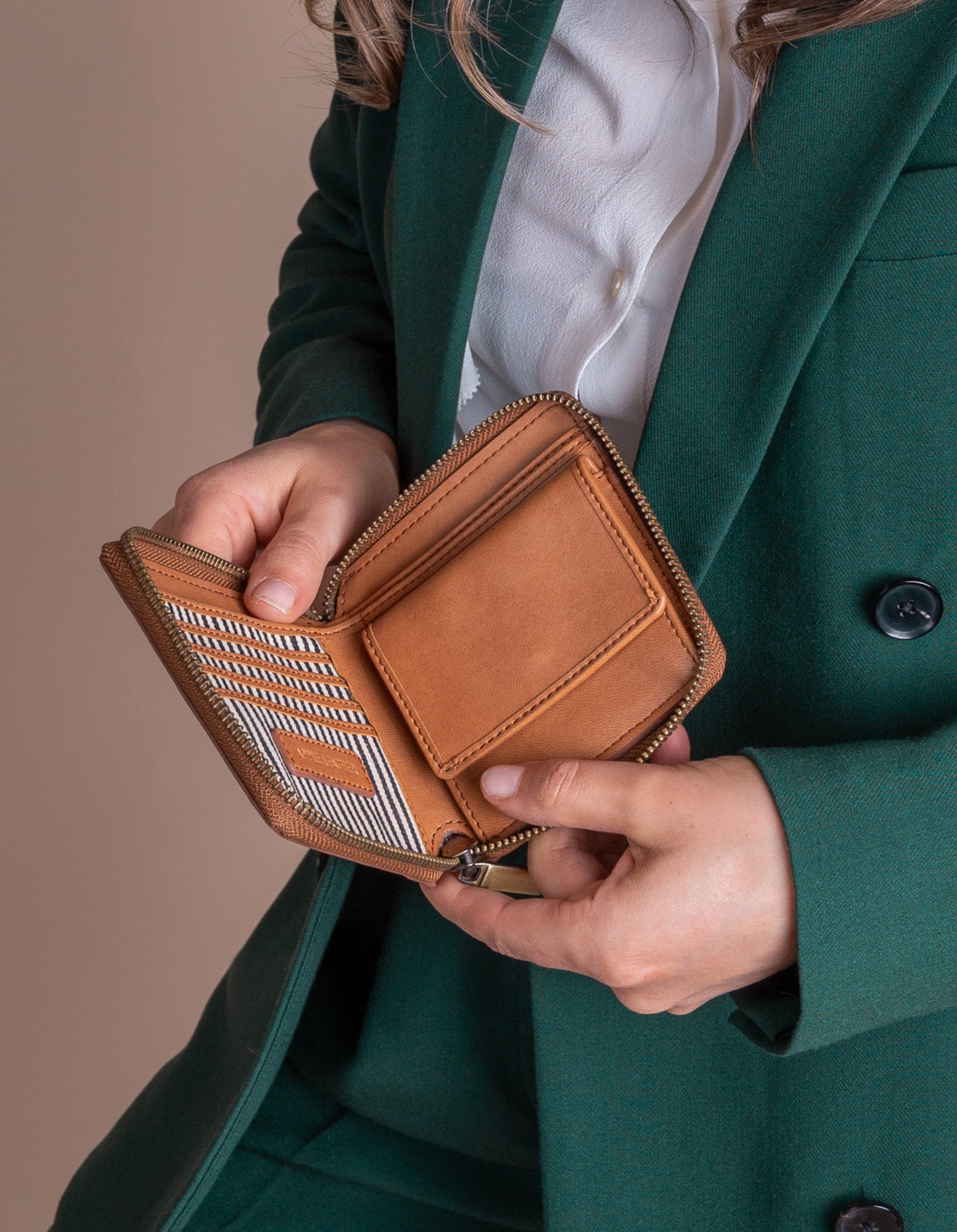 O my bag sonny square wallet discount